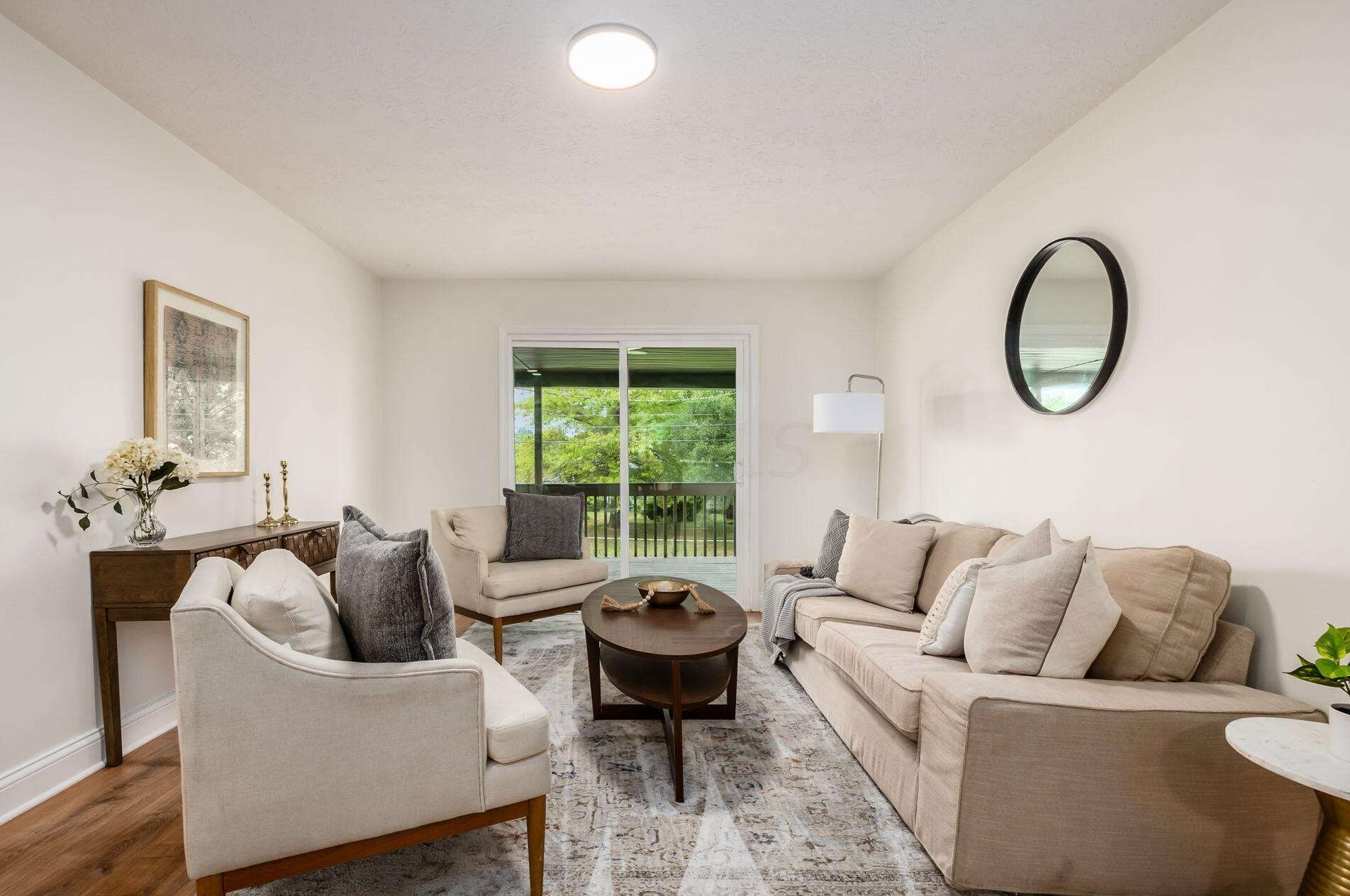 3889 Frazier Rd, Columbus OH 43207-4132 exterior