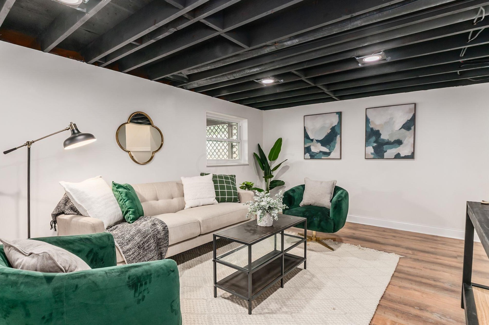 3889 Frazier Rd, Columbus OH 43207-4132 exterior