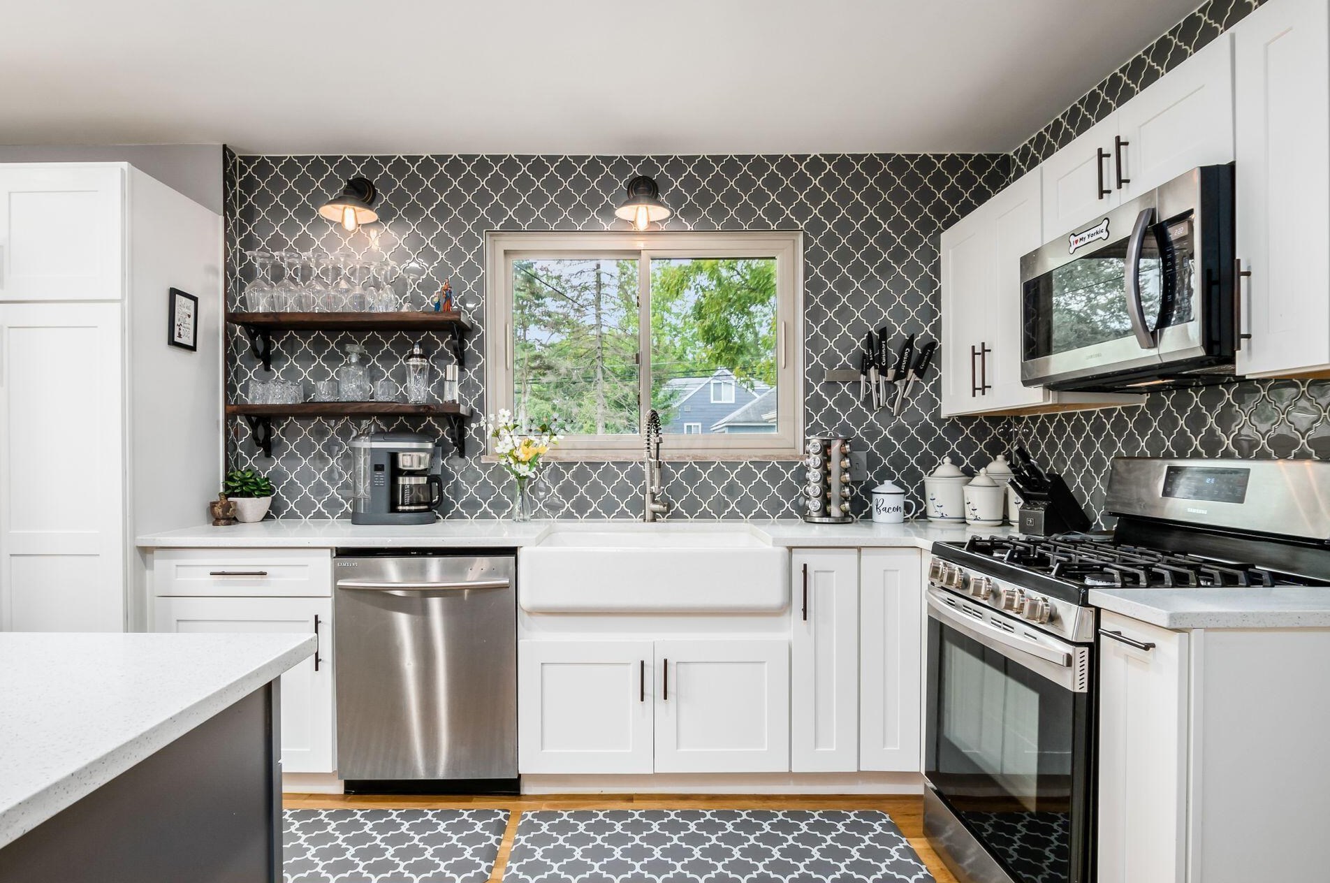 315 Kellner Rd, Columbus OH  43209-2044 exterior