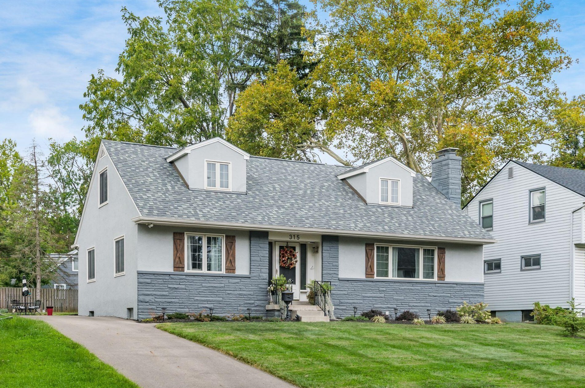 315 Kellner Rd, Columbus OH  43209-2044 exterior