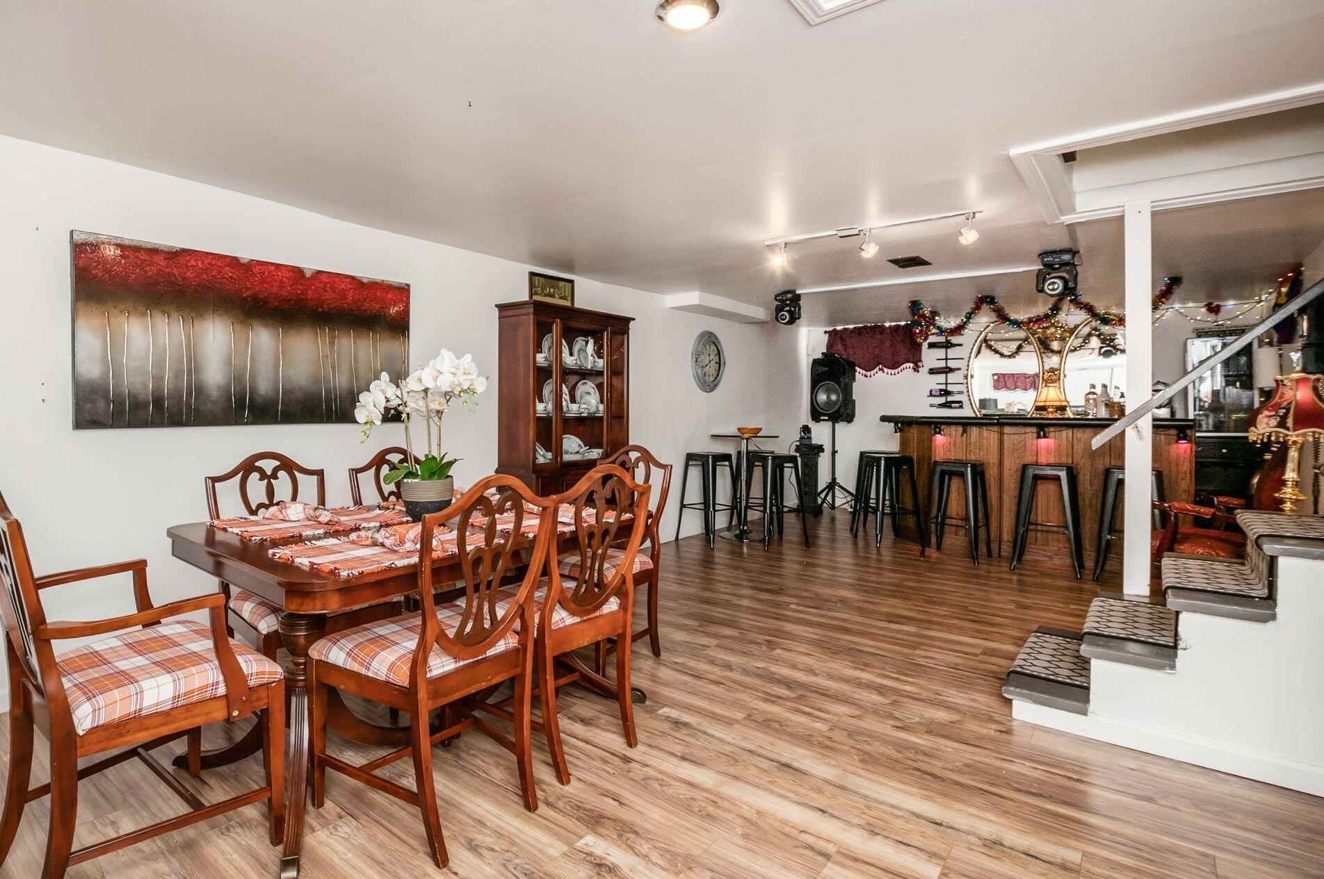 315 Kellner Rd, Columbus OH  43209-2044 exterior