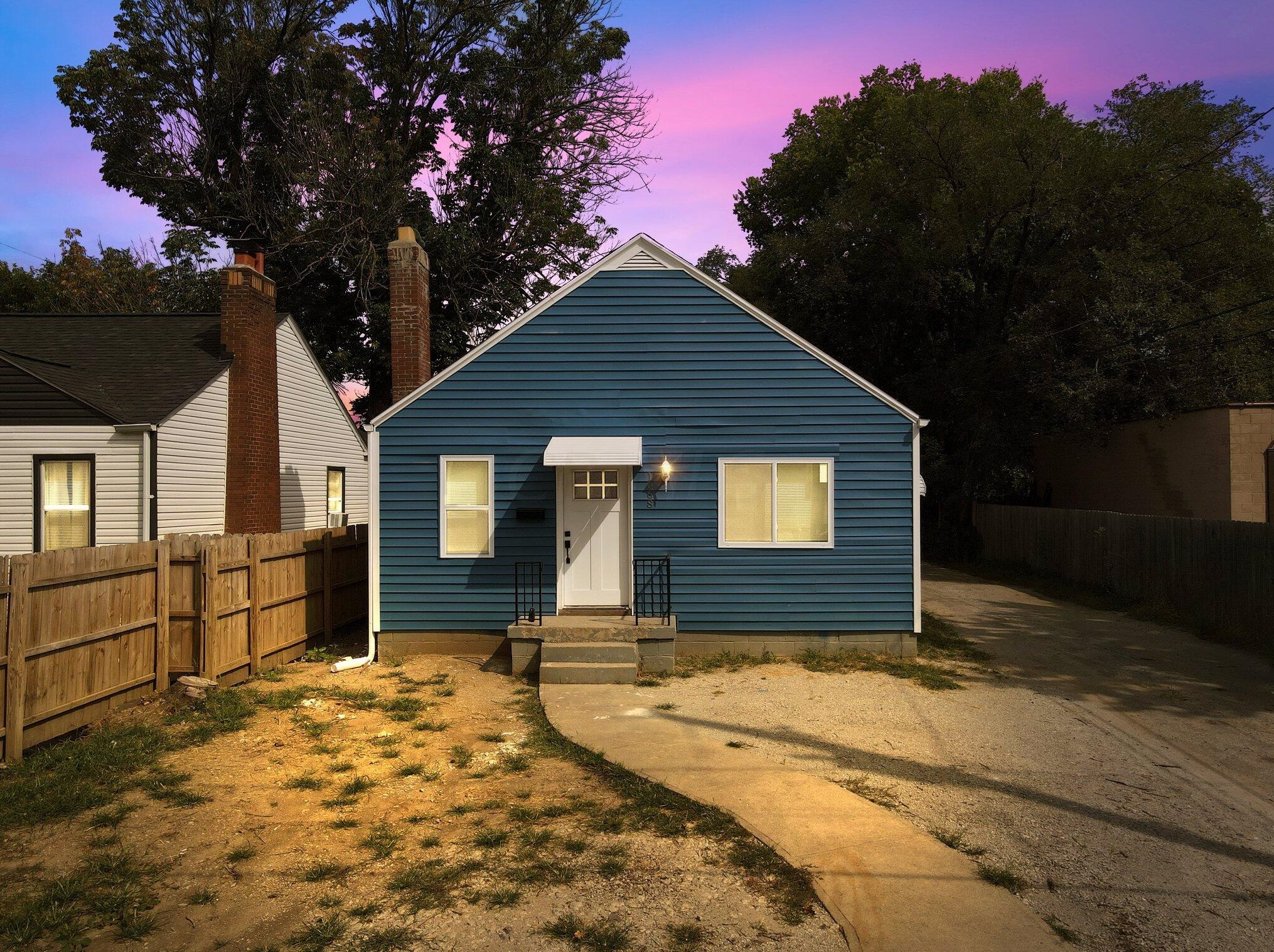 1068 Deshler Ave, Columbus OH  43206-2655 exterior