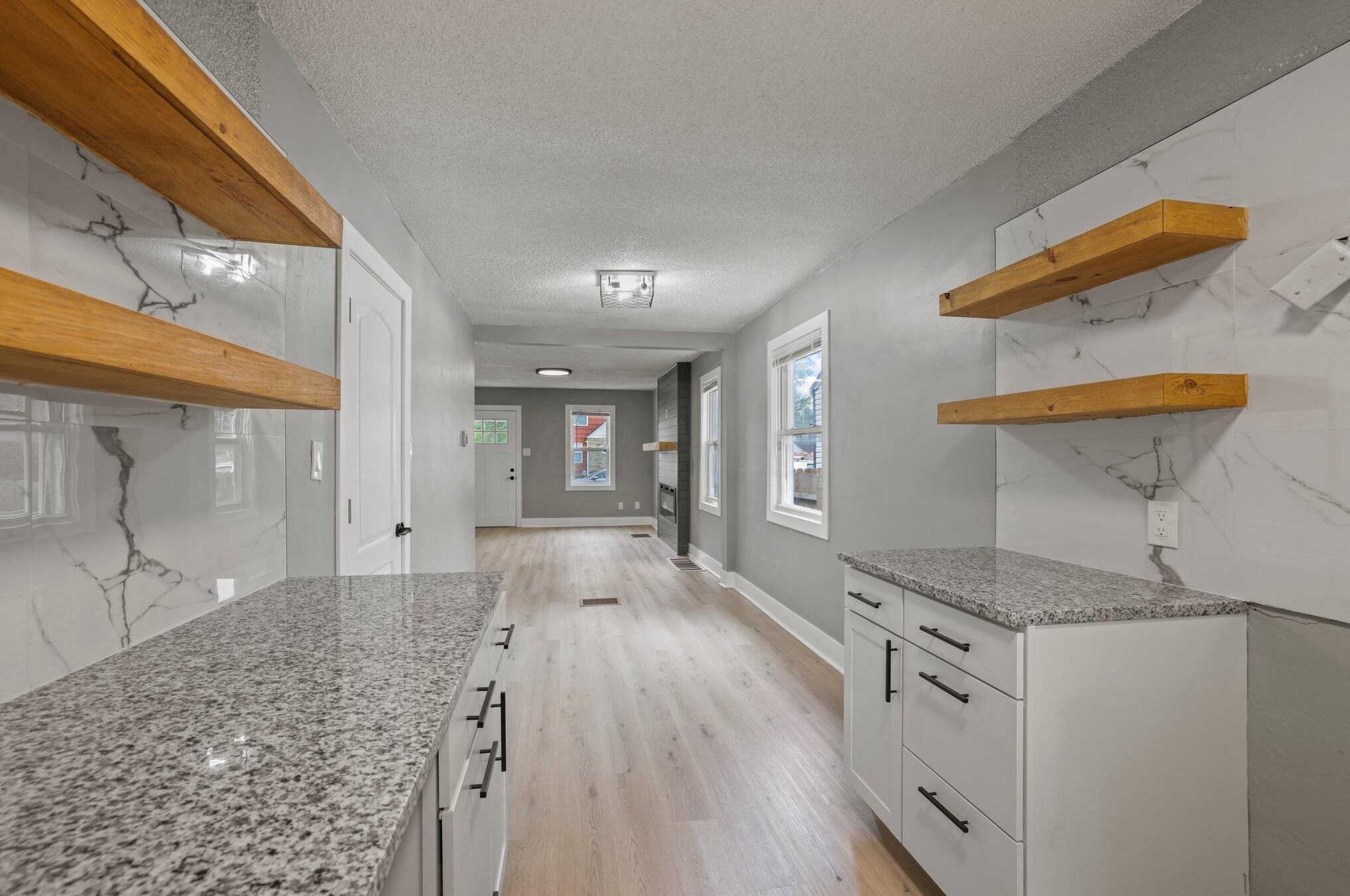 1068 Deshler Ave, Columbus OH  43206-2655 exterior