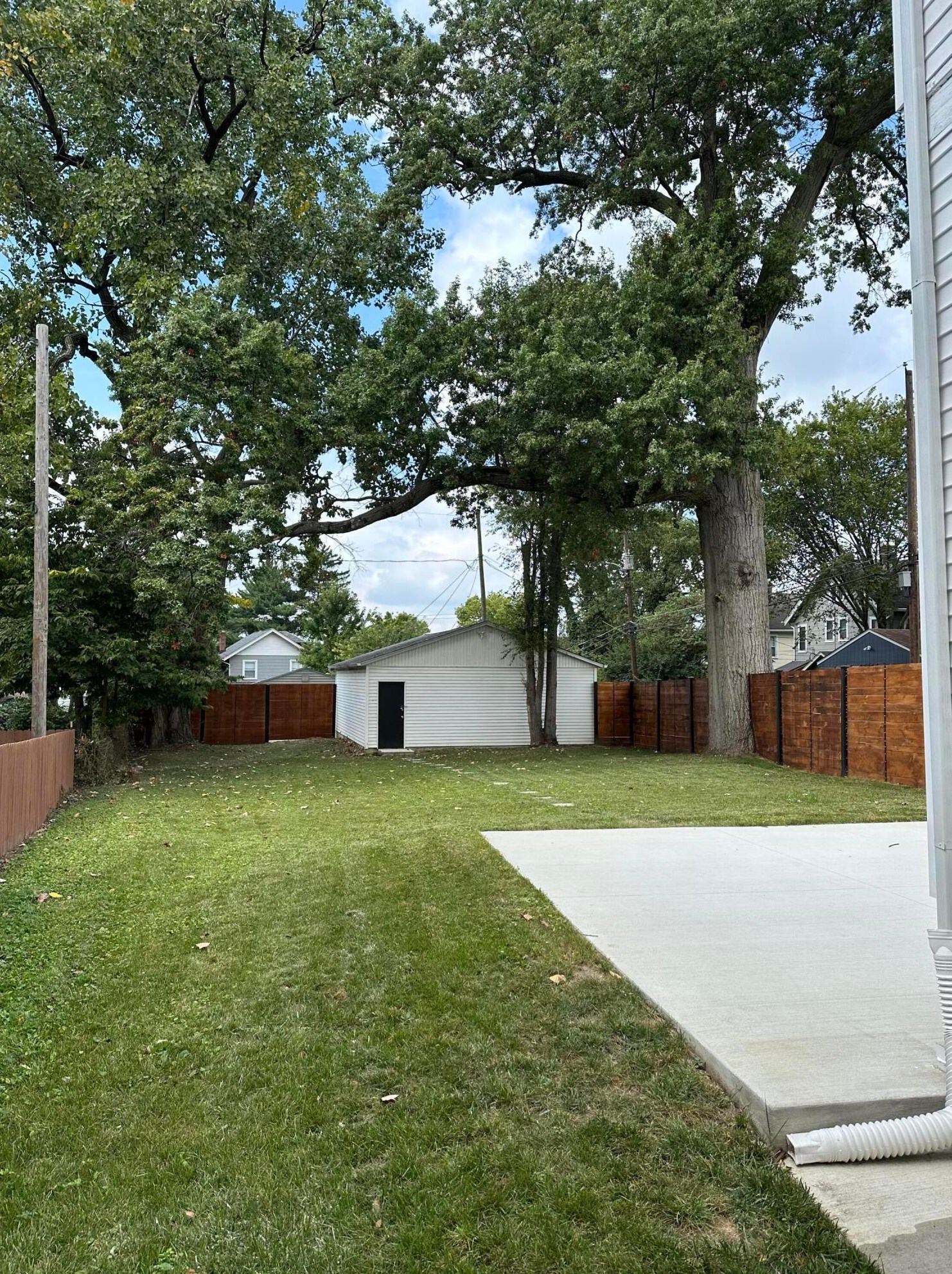 2871 Findley Ave, Columbus OH  43202-2319 exterior