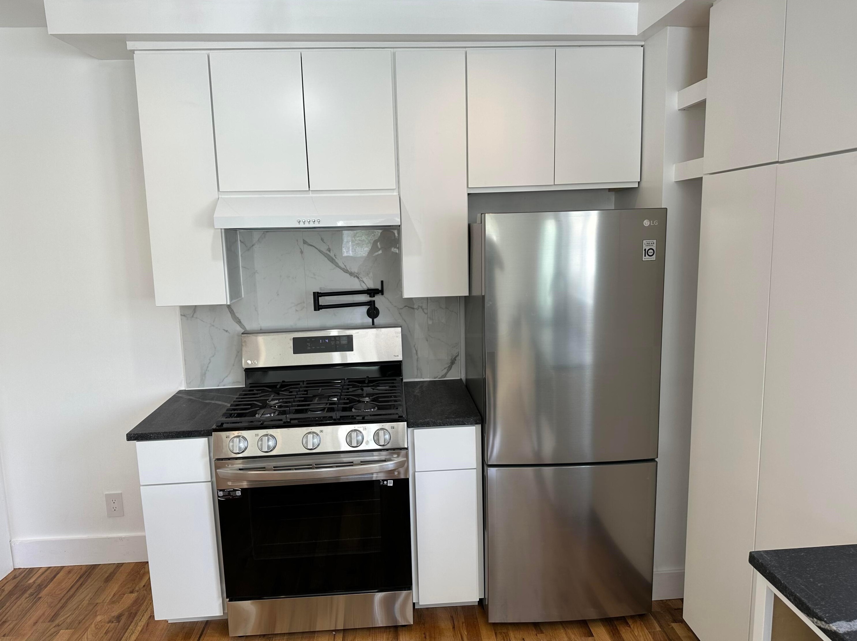 2871 Findley Ave, Columbus OH  43202-2319 exterior