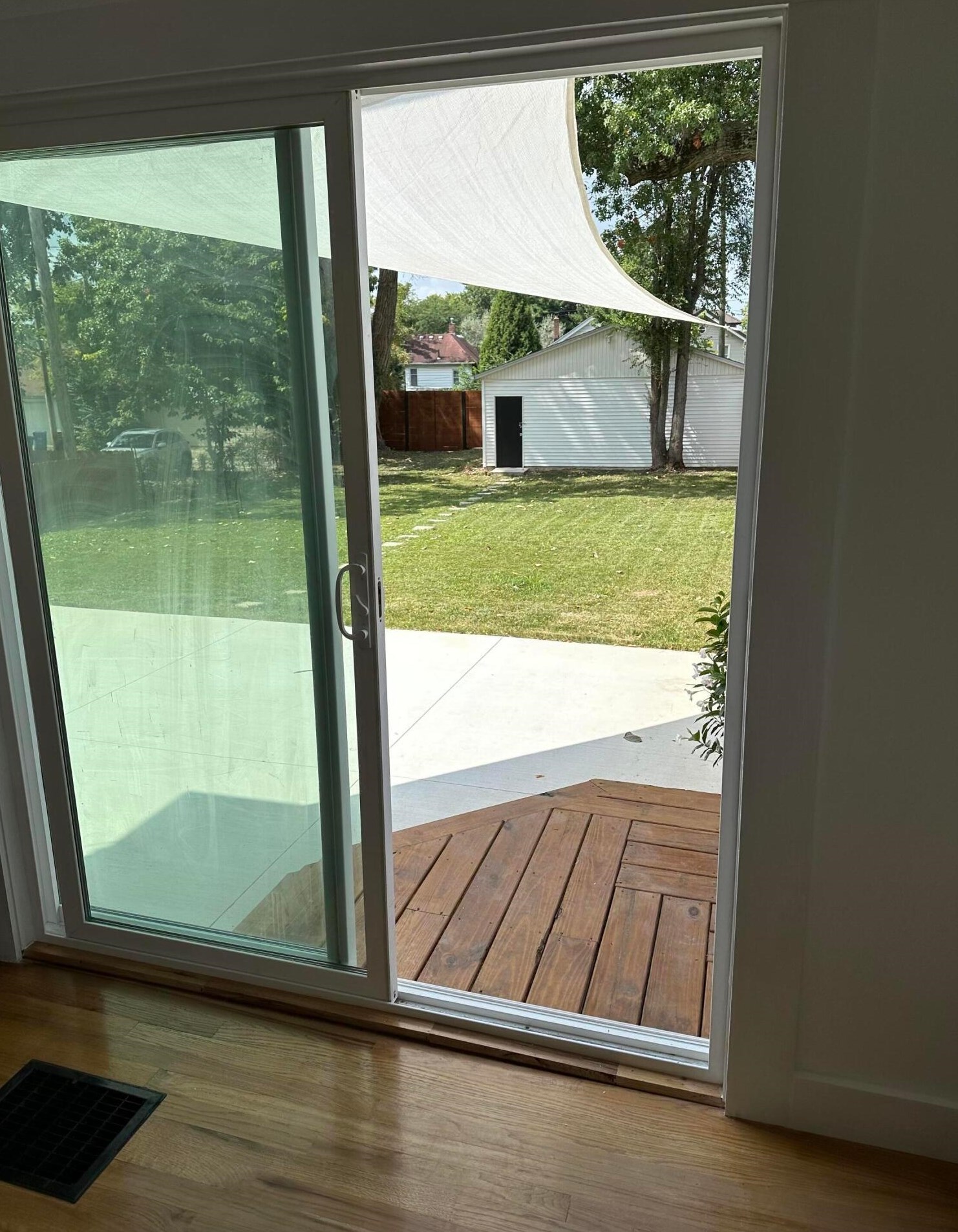 2871 Findley Ave, Columbus OH  43202-2319 exterior