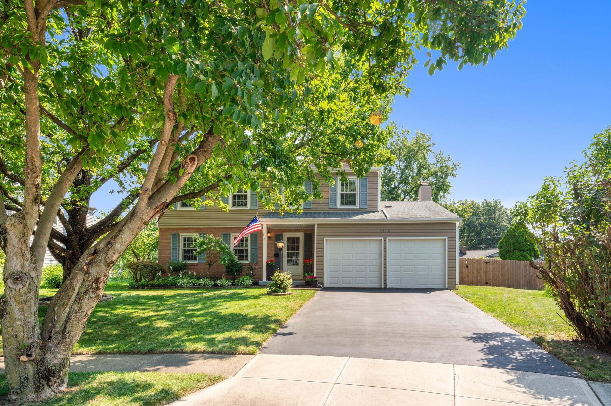 4978 Jamestown Ct, Columbus, OH 43220-2523