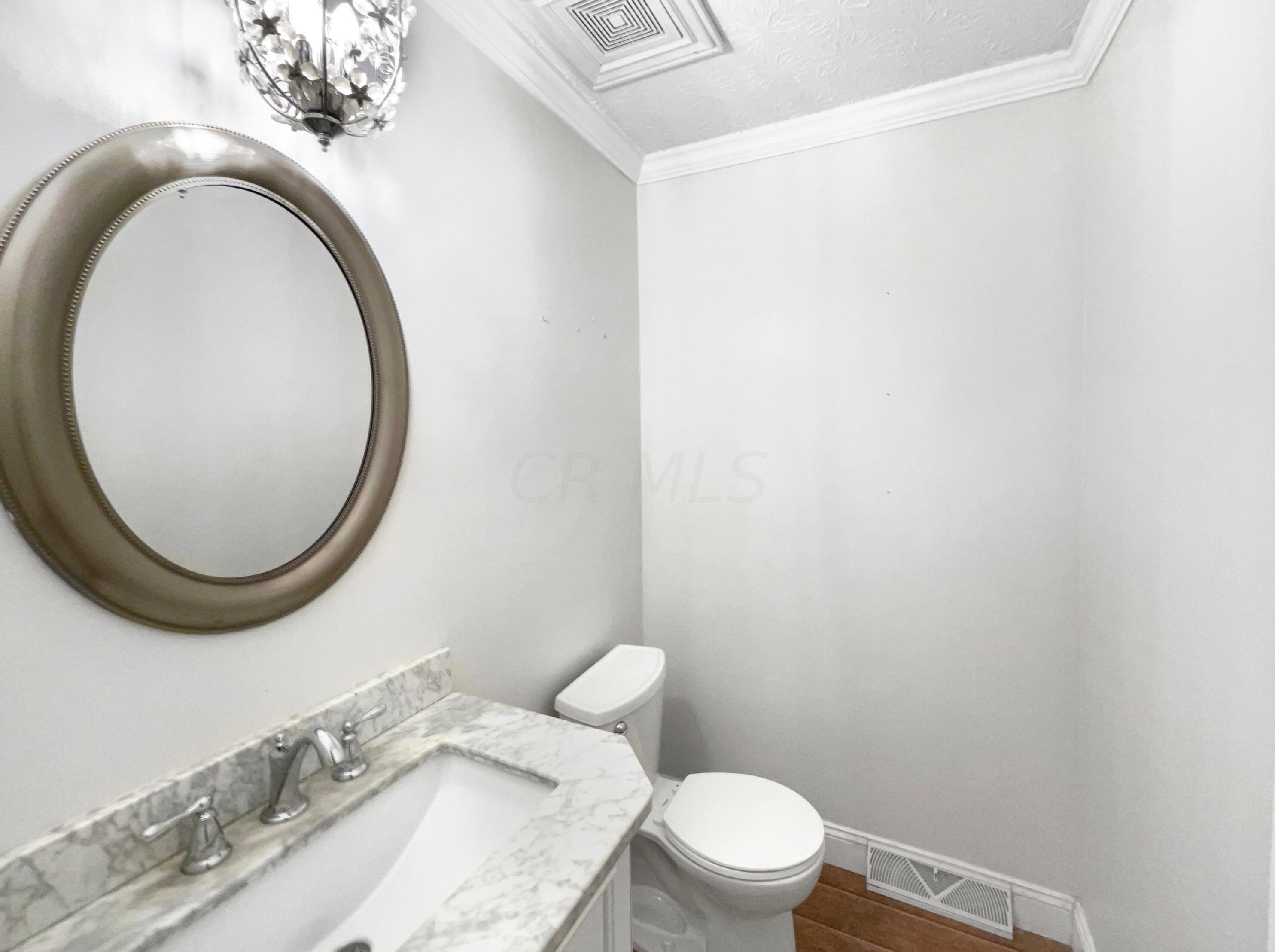 1737 Demorest Rd, Columbus OH  43228-6441 exterior