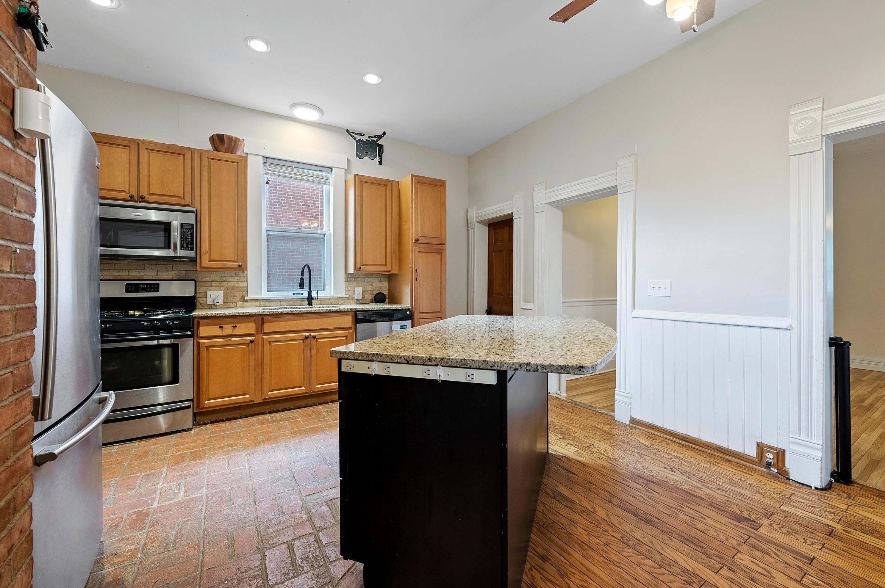 35 Thurman Ave, Columbus OH  43206-3423 exterior