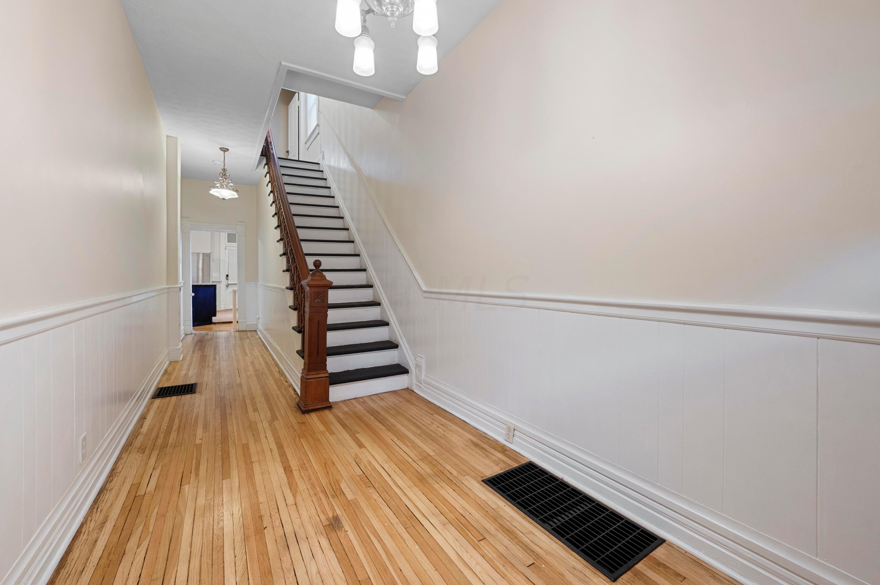 35 Thurman Ave, Columbus OH  43206-3423 exterior