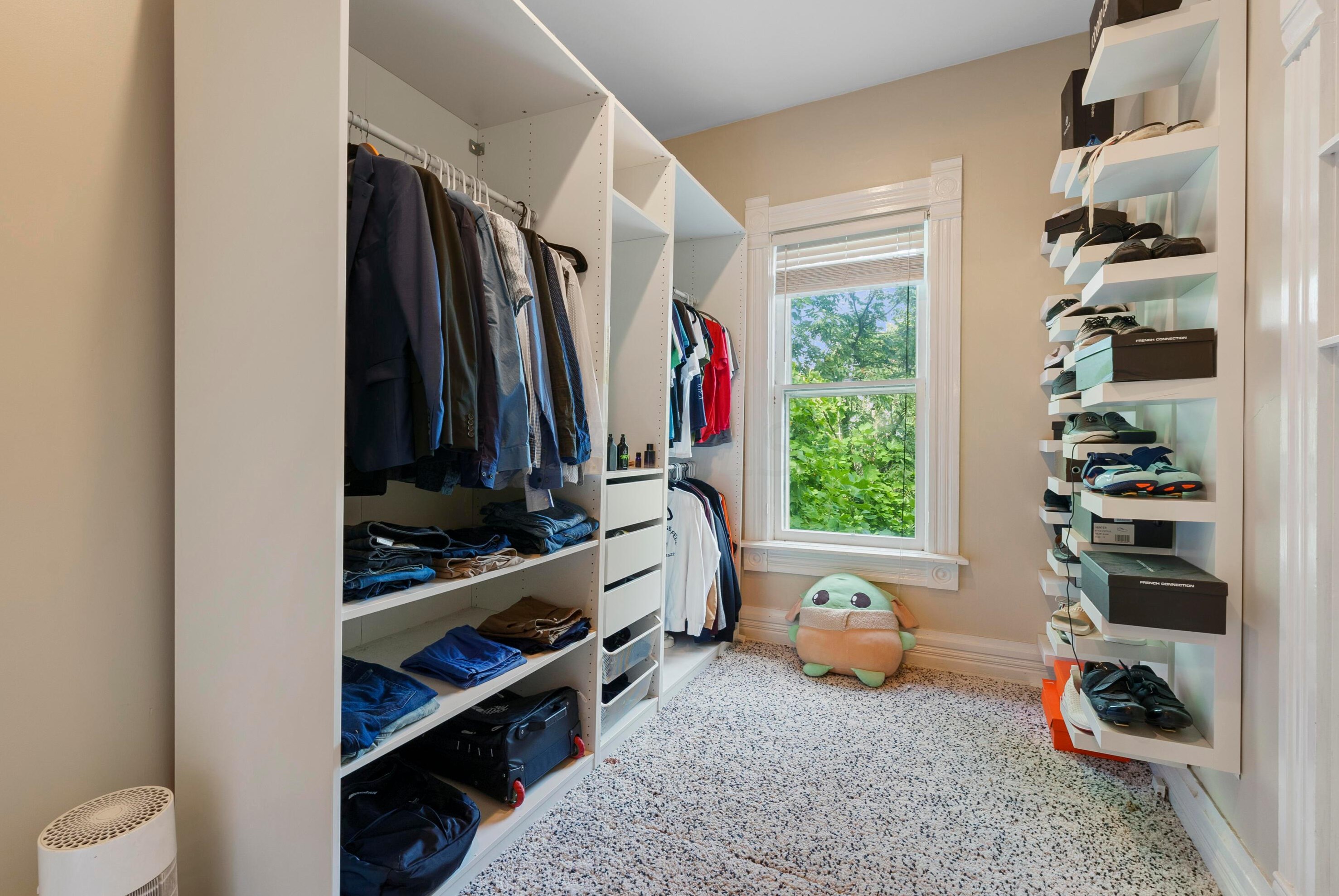 35 Thurman Ave, Columbus OH  43206-3423 exterior