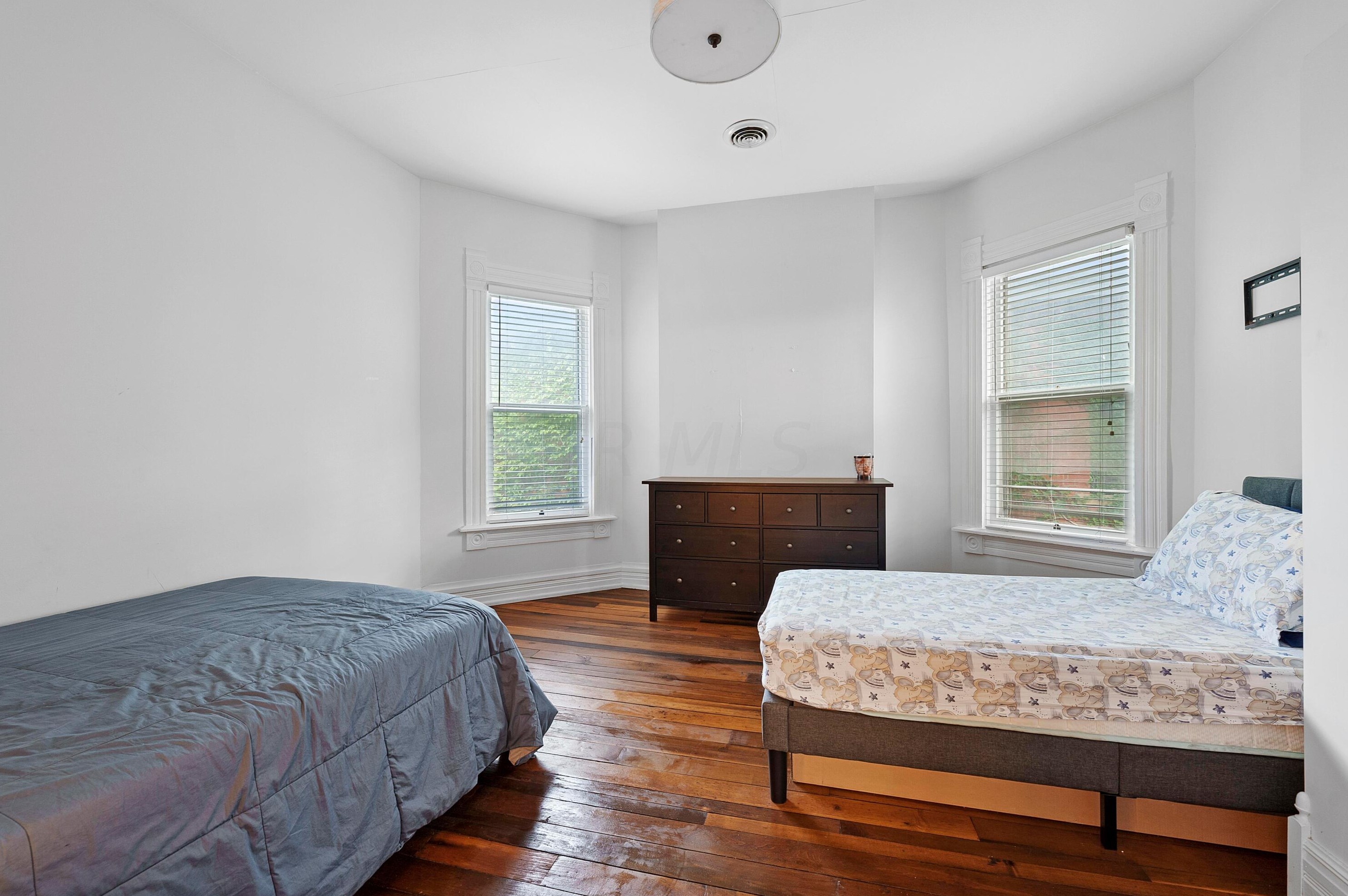 35 Thurman Ave, Columbus OH  43206-3423 exterior