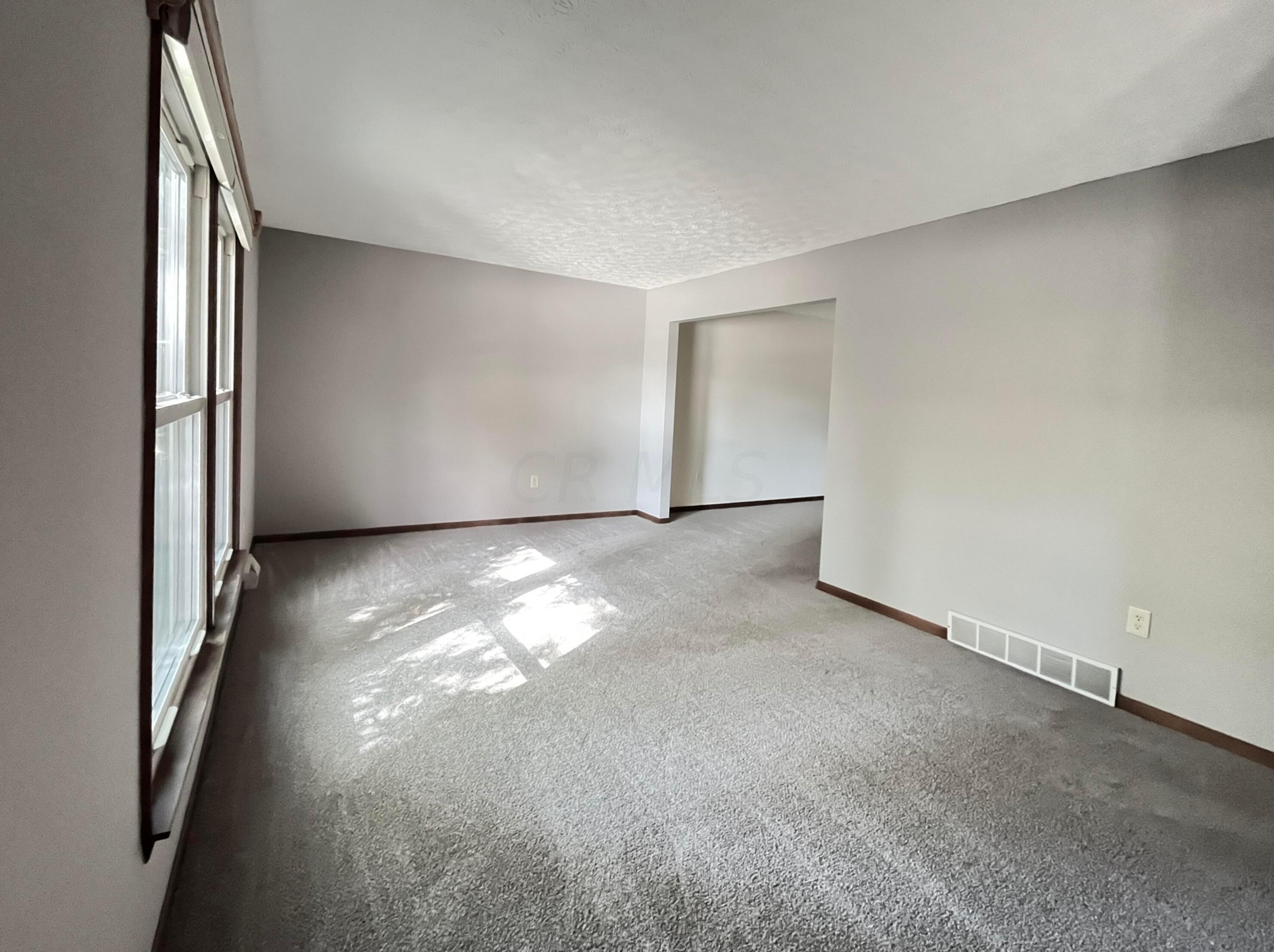 388 Liberty Ln, Westerville, OH 43081
