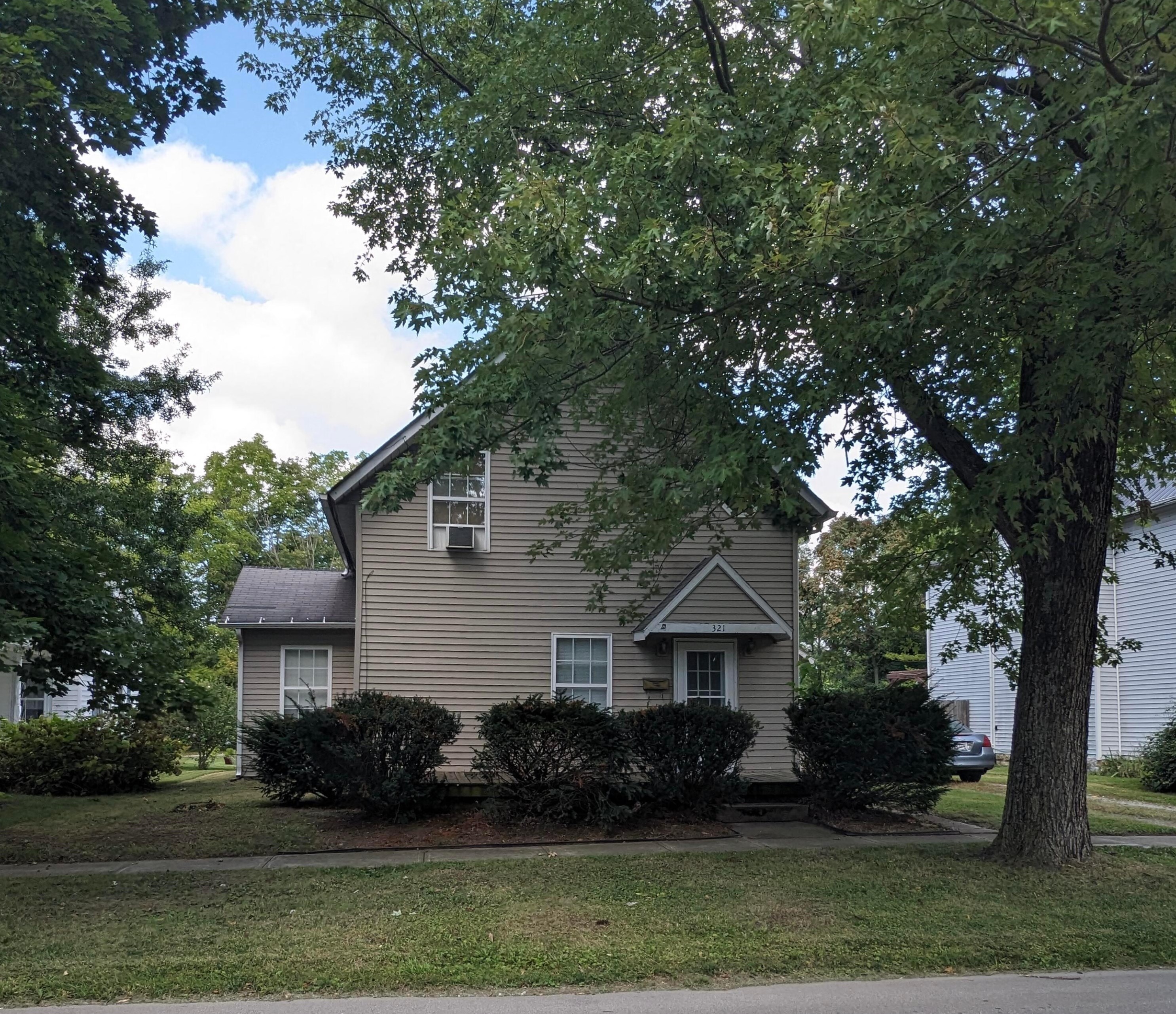 321 W Main St, Cardington, OH 43315