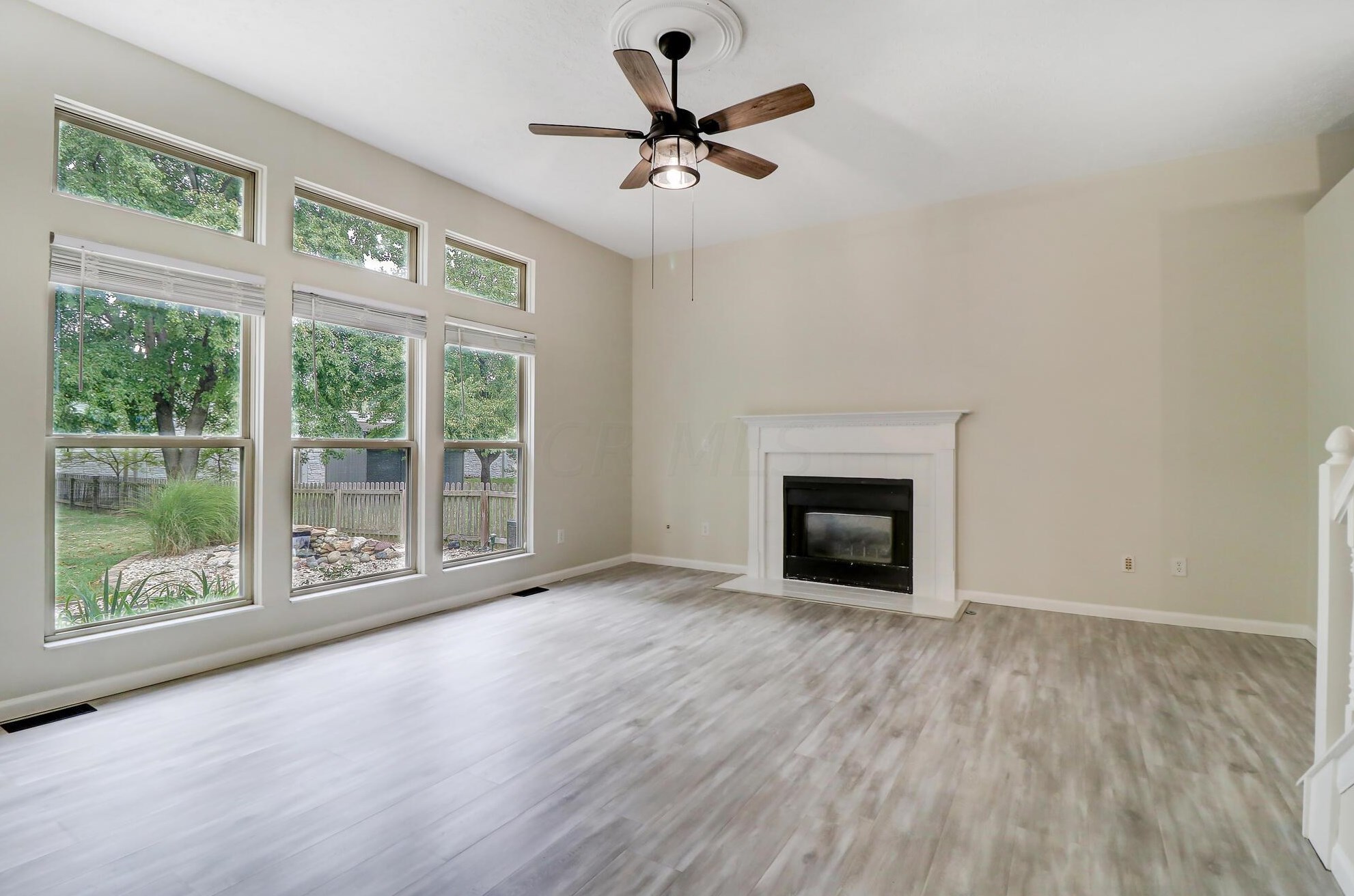 3191 Berkley Pointe Dr, Columbus OH 43230-4880 exterior