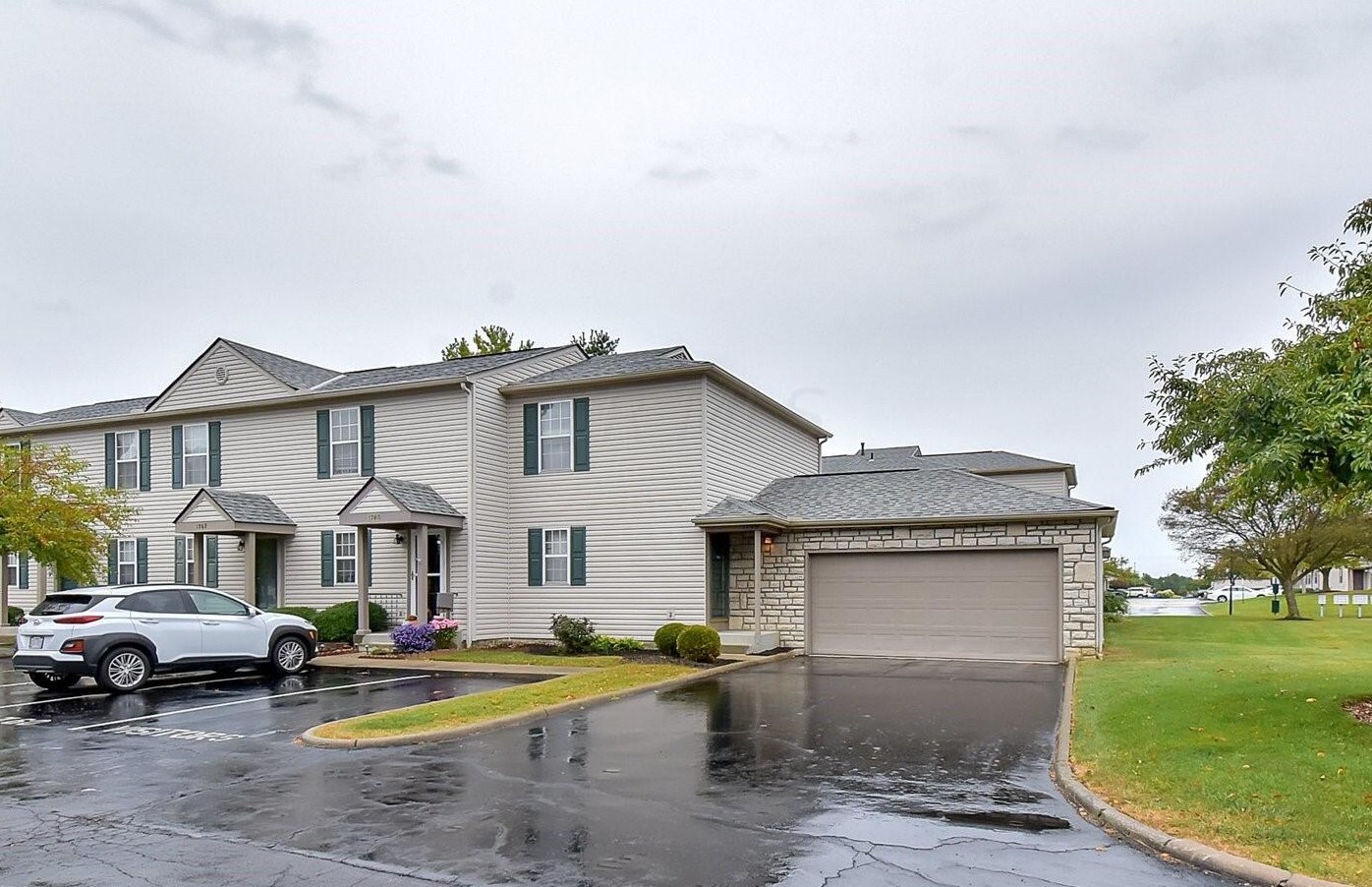 1758 Ridgebury Dr #135f, Hilliard, OH 43026