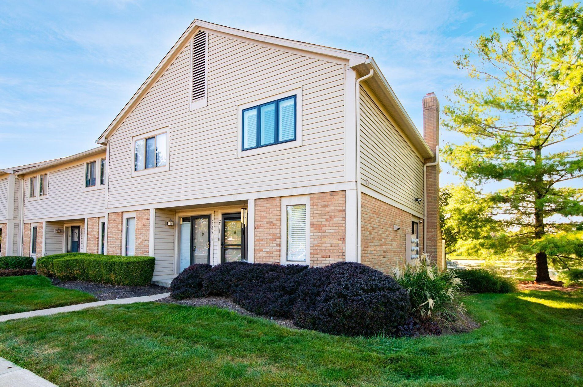 2671 Cedar Lake Dr, Dublin, OH 43016-8638