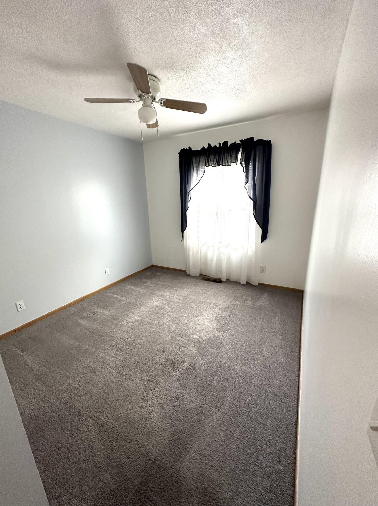 500 Murray Hl Rd, Columbus OH 43228-4912 exterior