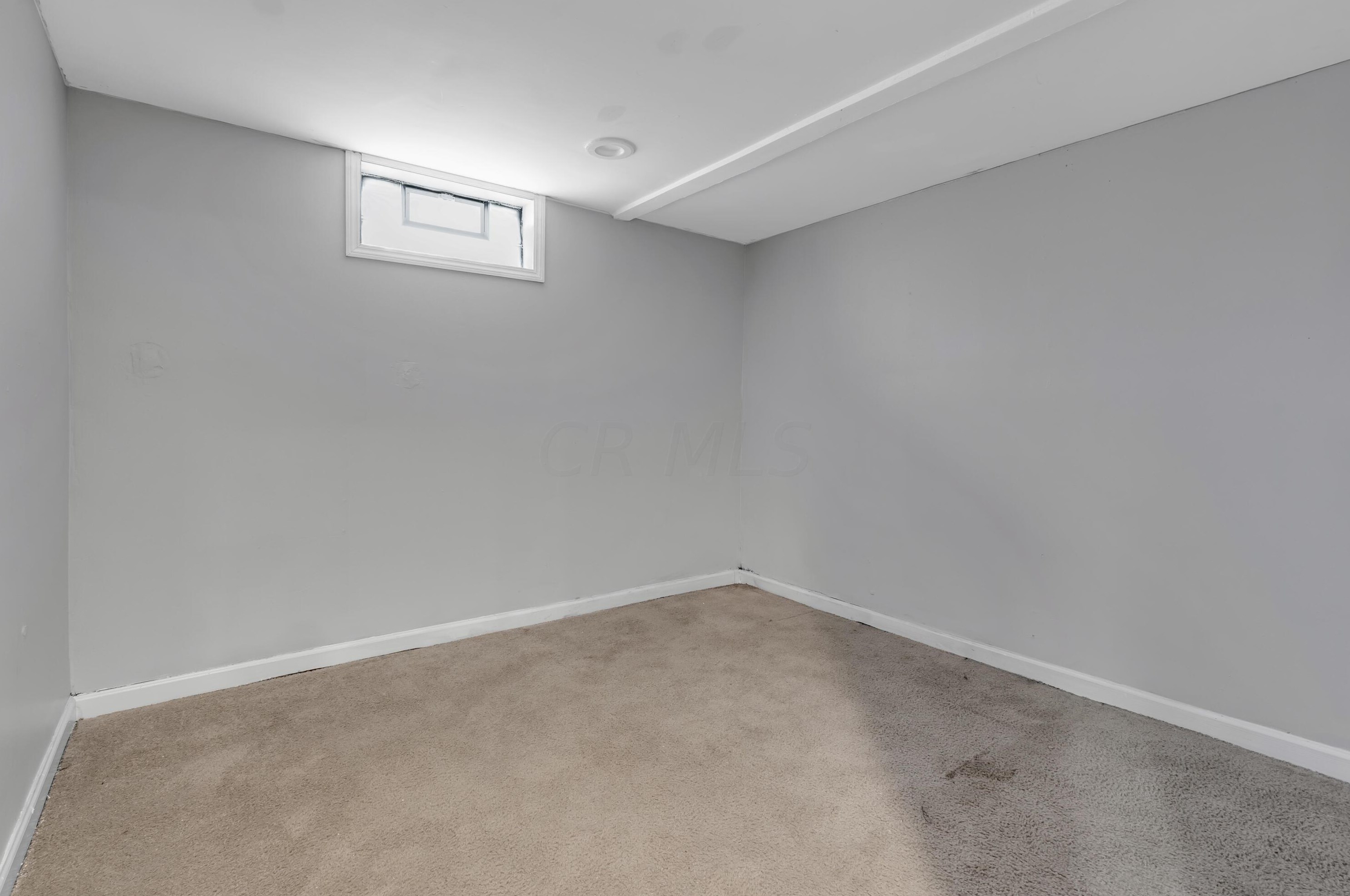 2495 Jeri Ave, Columbus OH  43219-1338 exterior