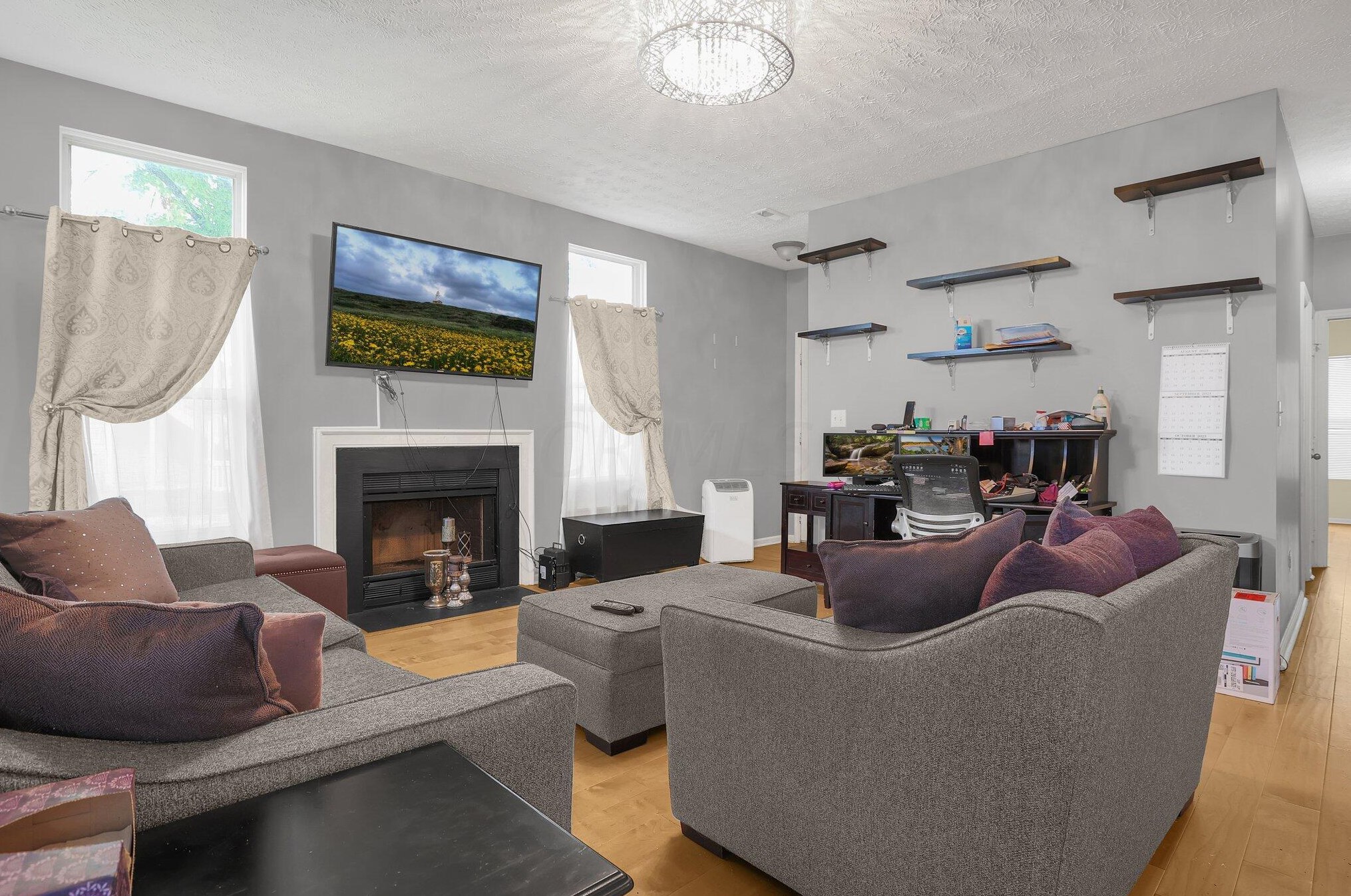 3477 Fishinger Mill Dr, Hilliard OH 43026-9310 exterior