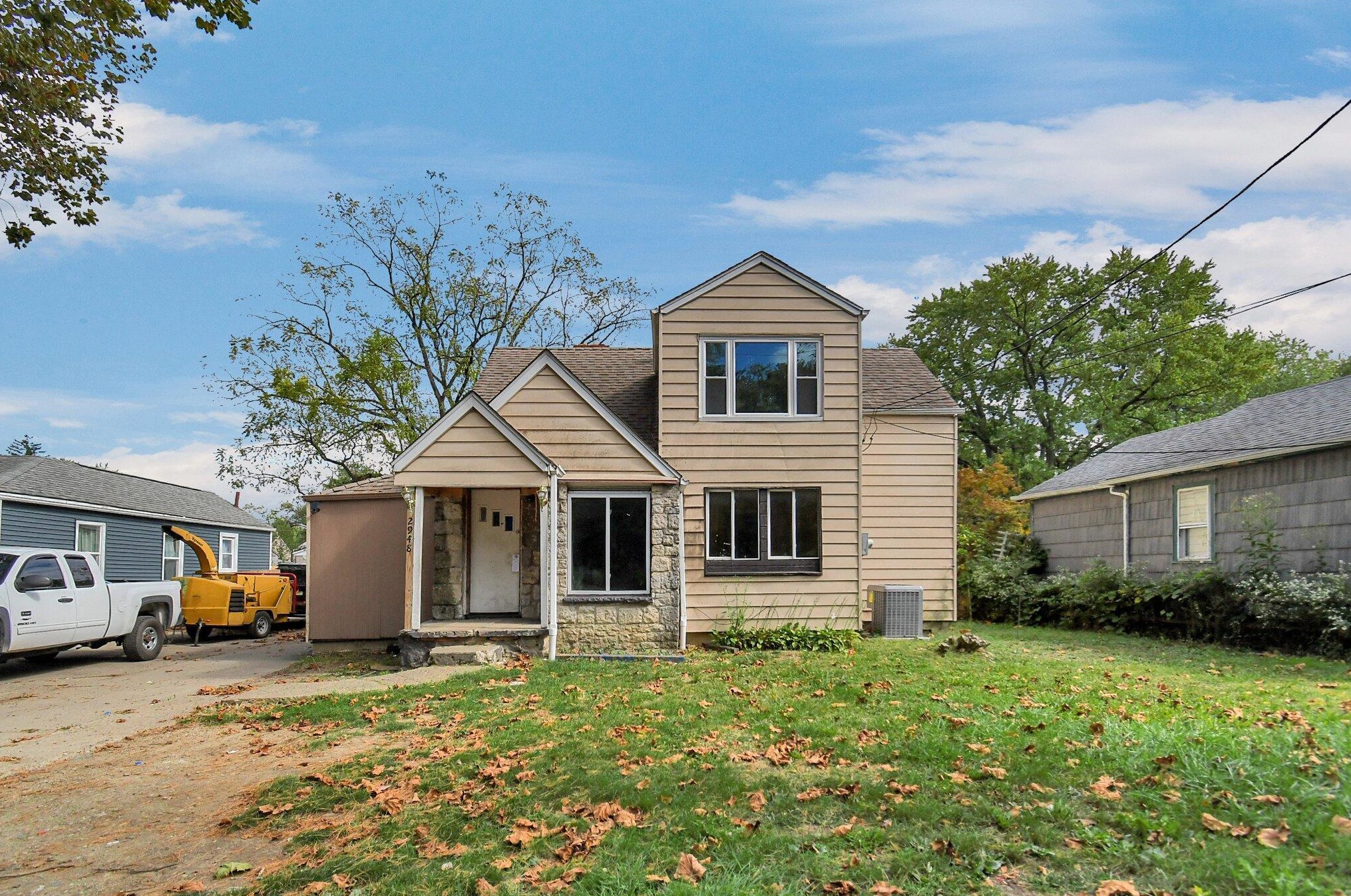 2948 Medina Ave, Columbus, OH 43224