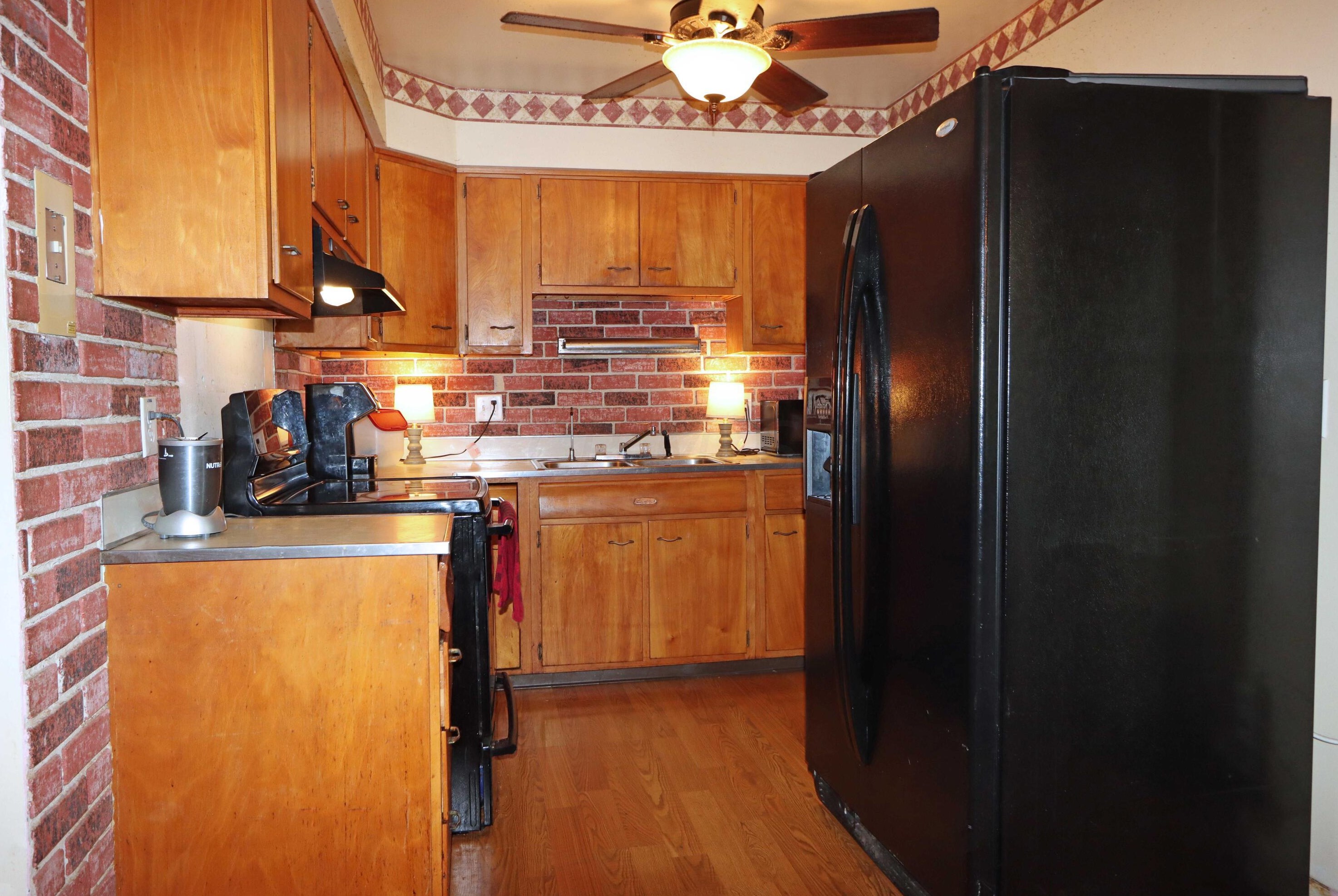 1521 Cunard Rd, Columbus OH 43227-3277 exterior