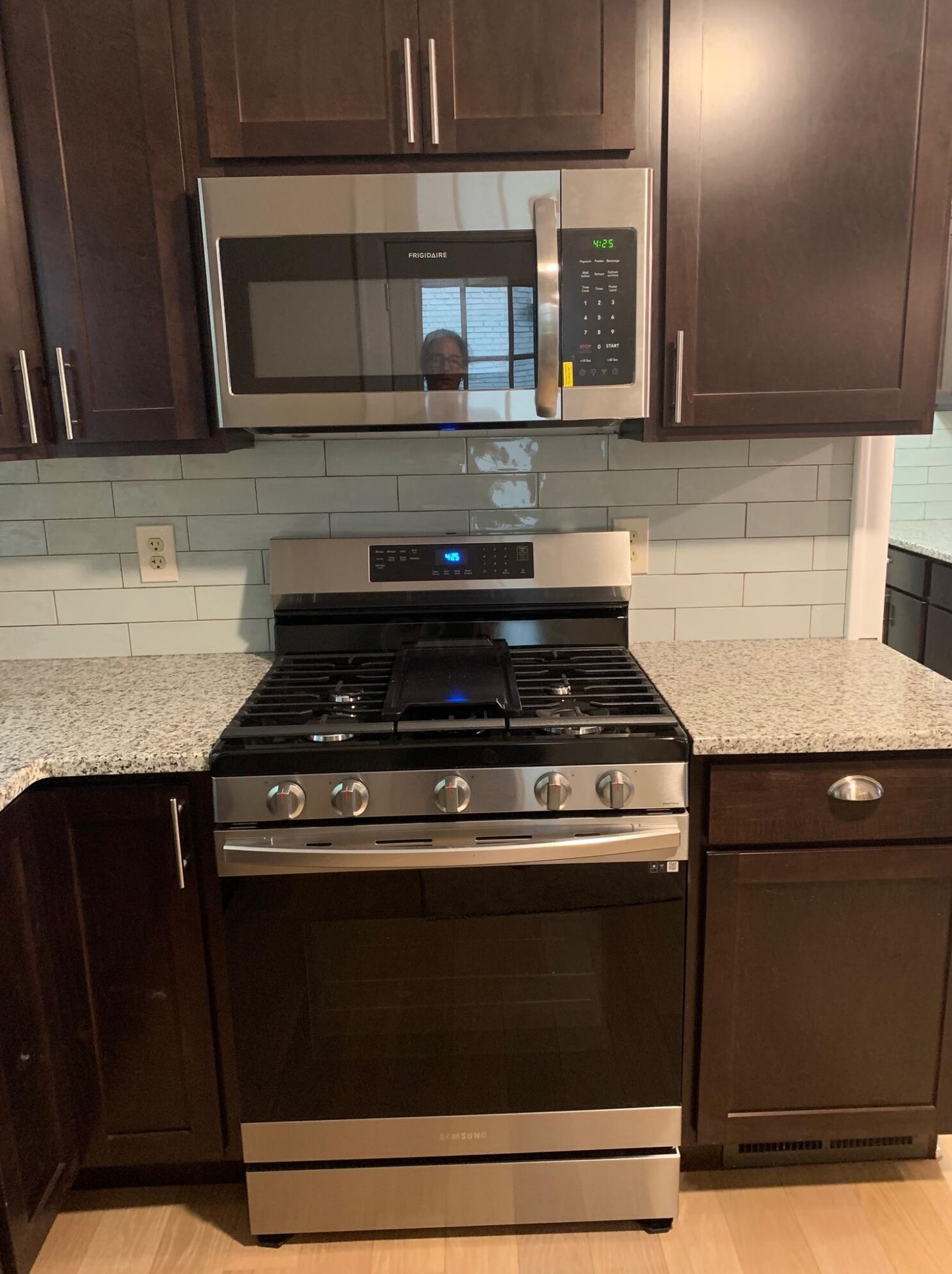 71 W Tulane Rd, Columbus, OH 43202