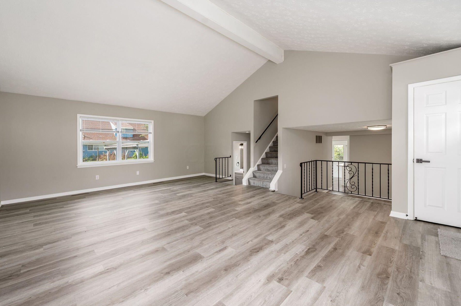 4818 Calvin Dr, Columbus OH 43227-2130 exterior