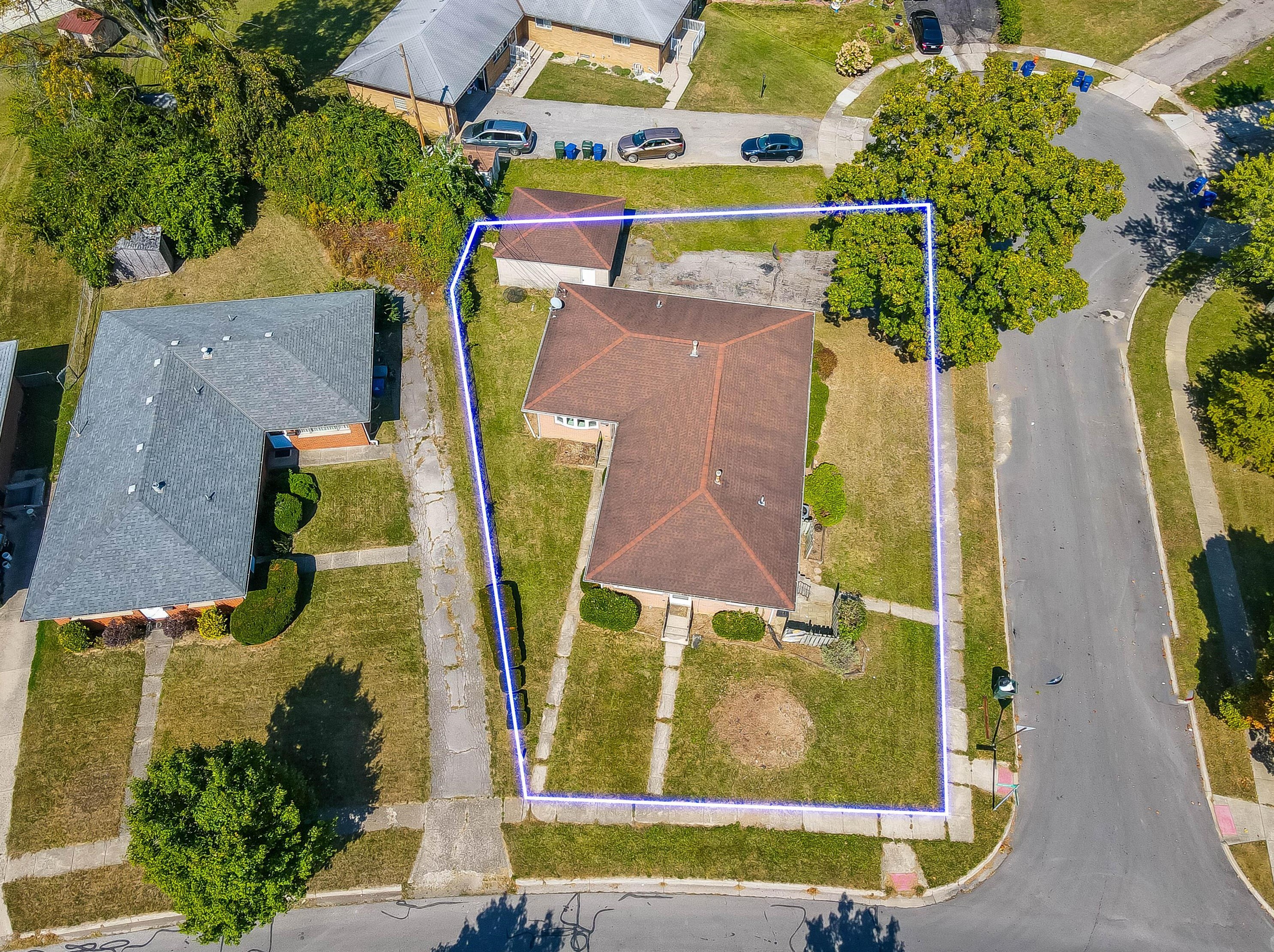 5139 Kingshill Dr, Columbus OH 43229-5509 exterior