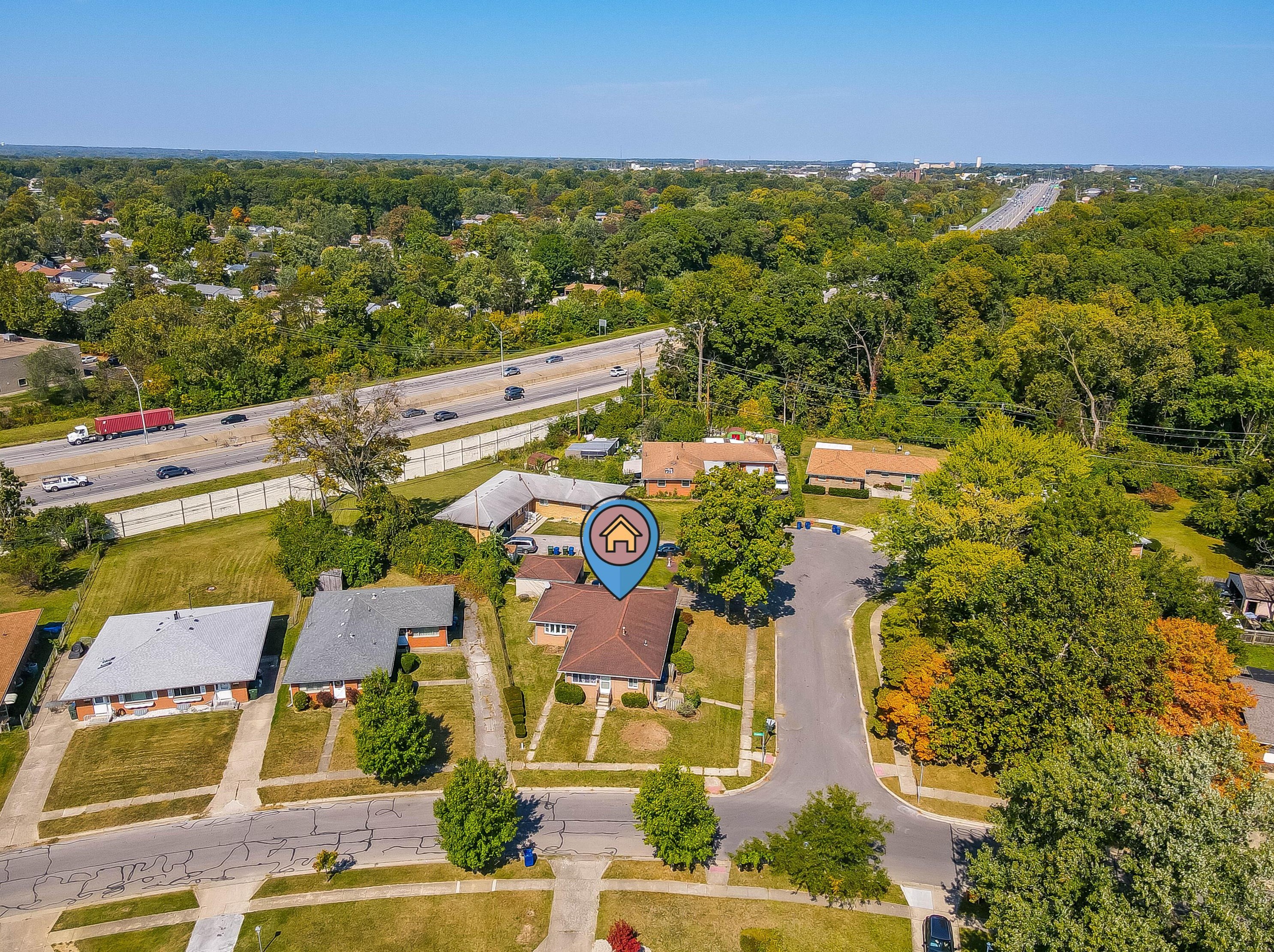 5139 Kingshill Dr, Columbus OH 43229-5509 exterior