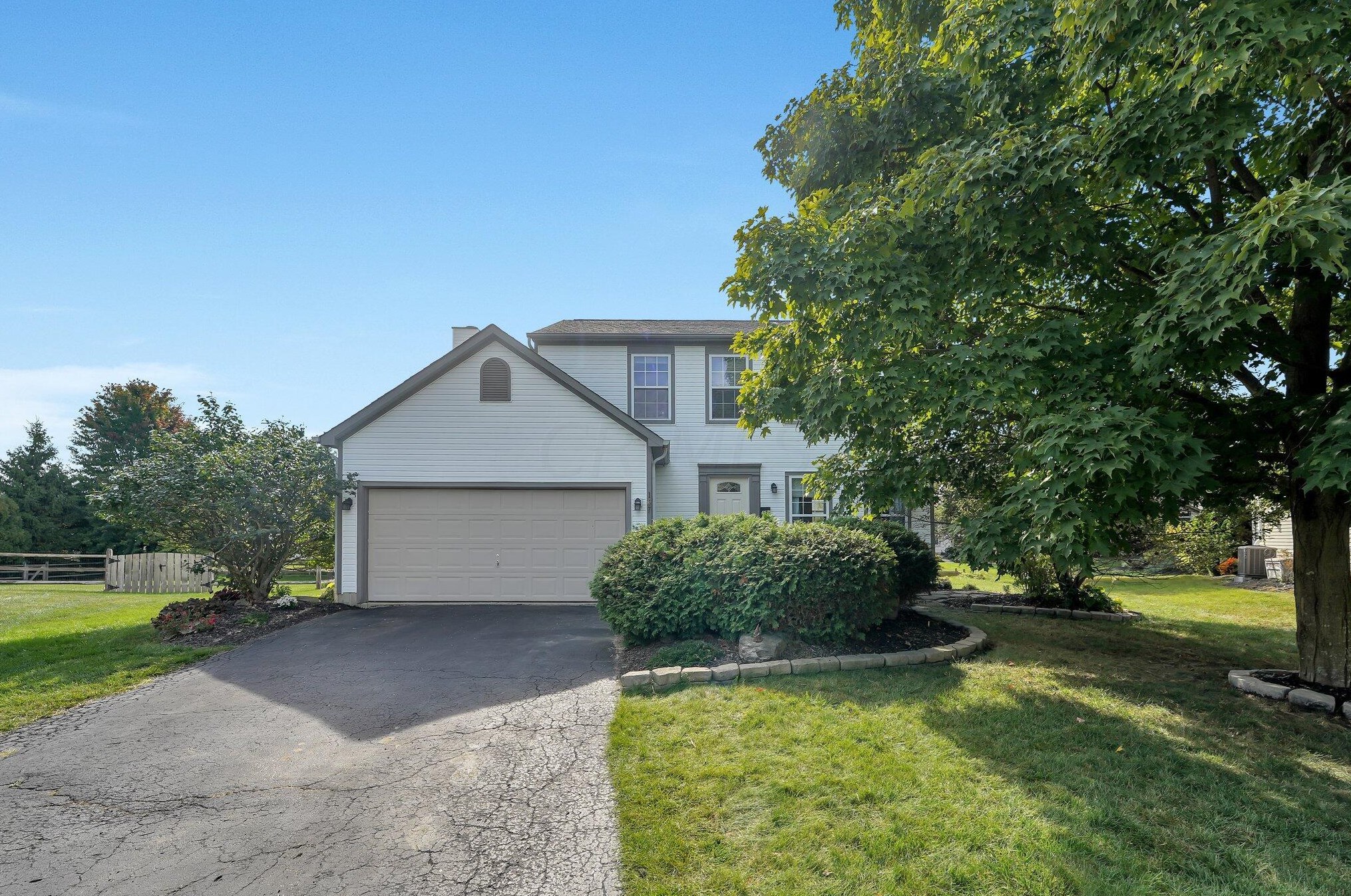 167 Persimmon Ct, Delaware, OH 43015-3230