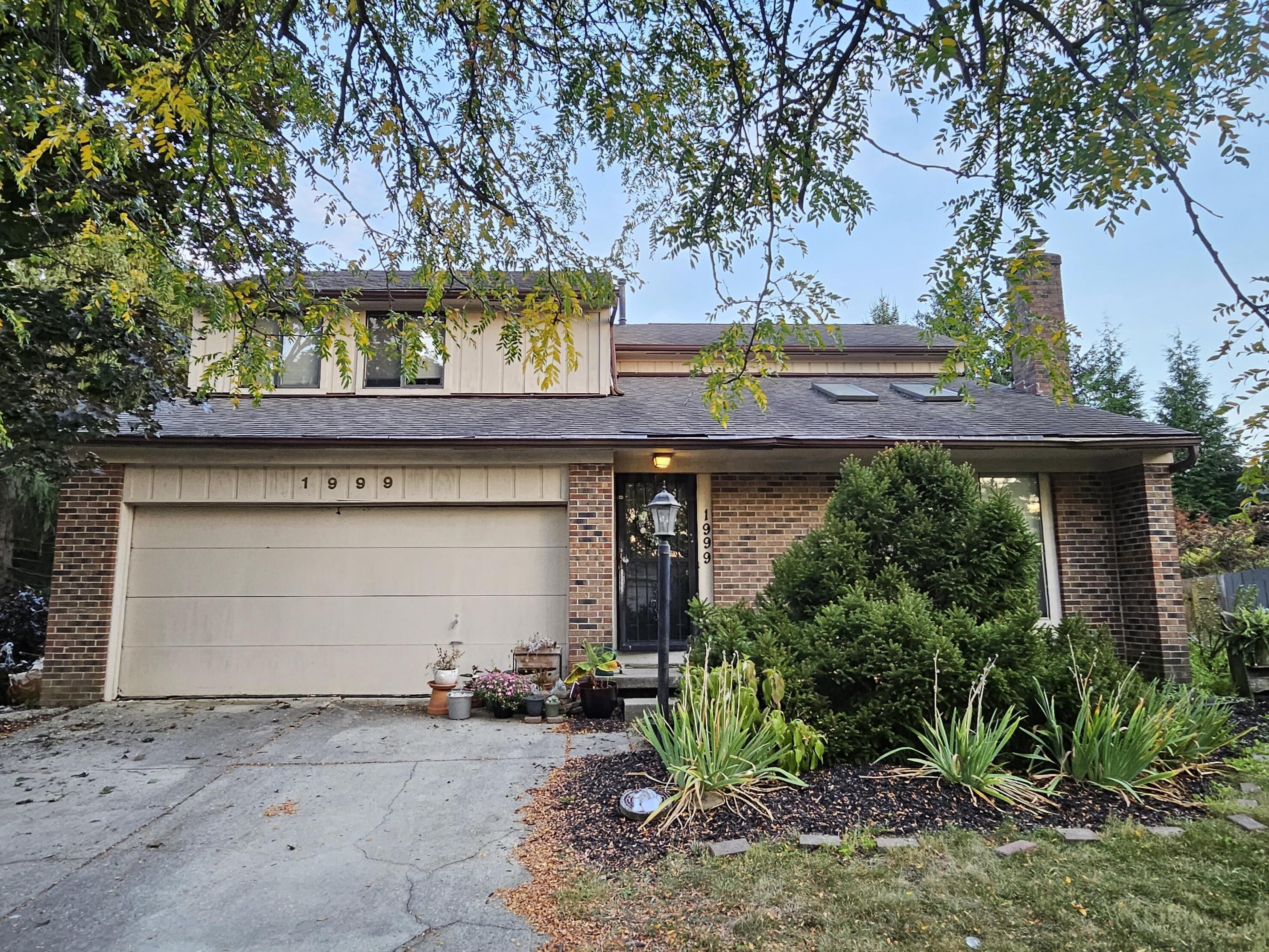 1999 Shadeview Ct, Dublin, OH 43016