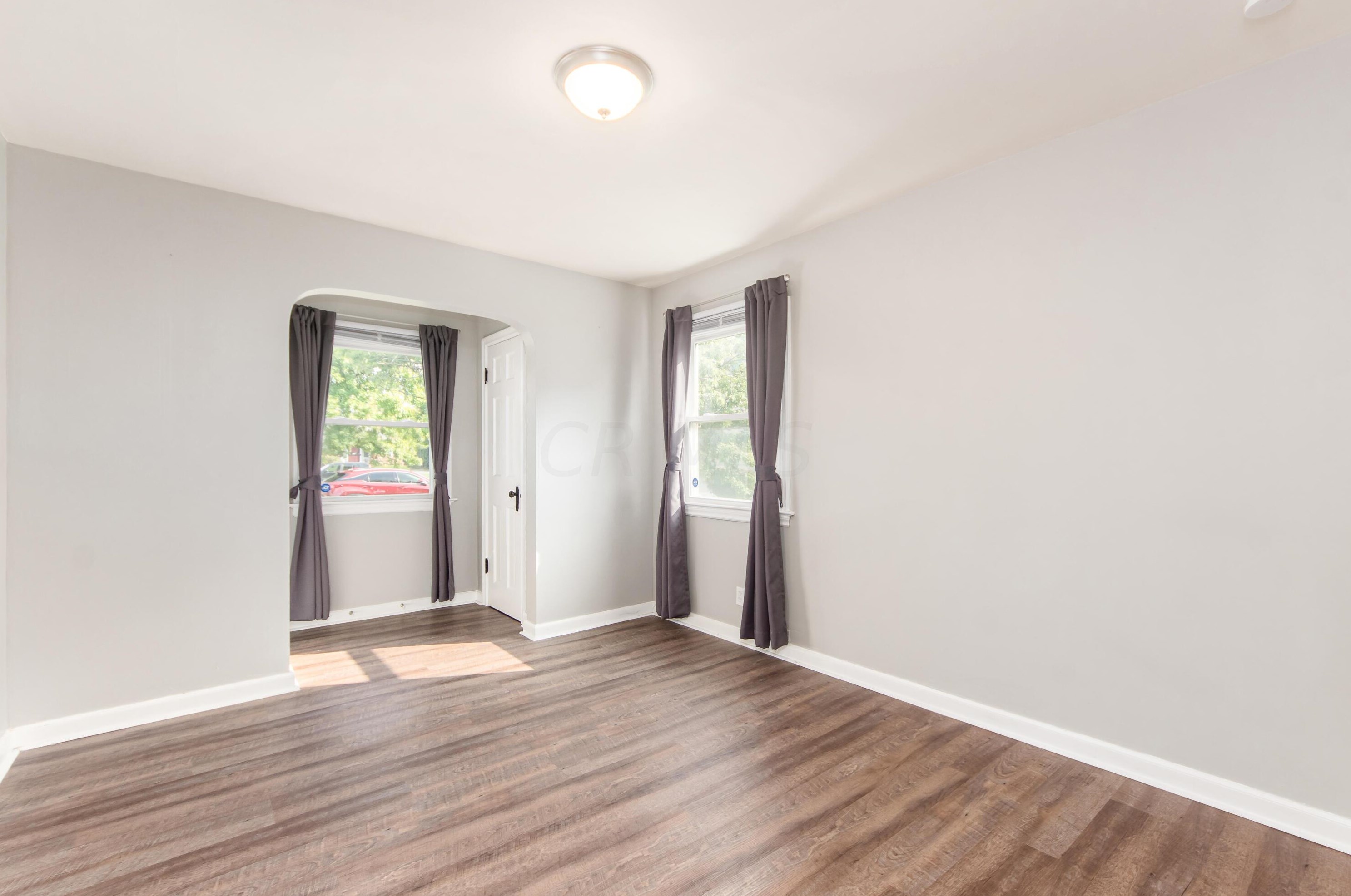 1811 Bide A Wee Park Ave, Columbus OH  43205-3040 exterior