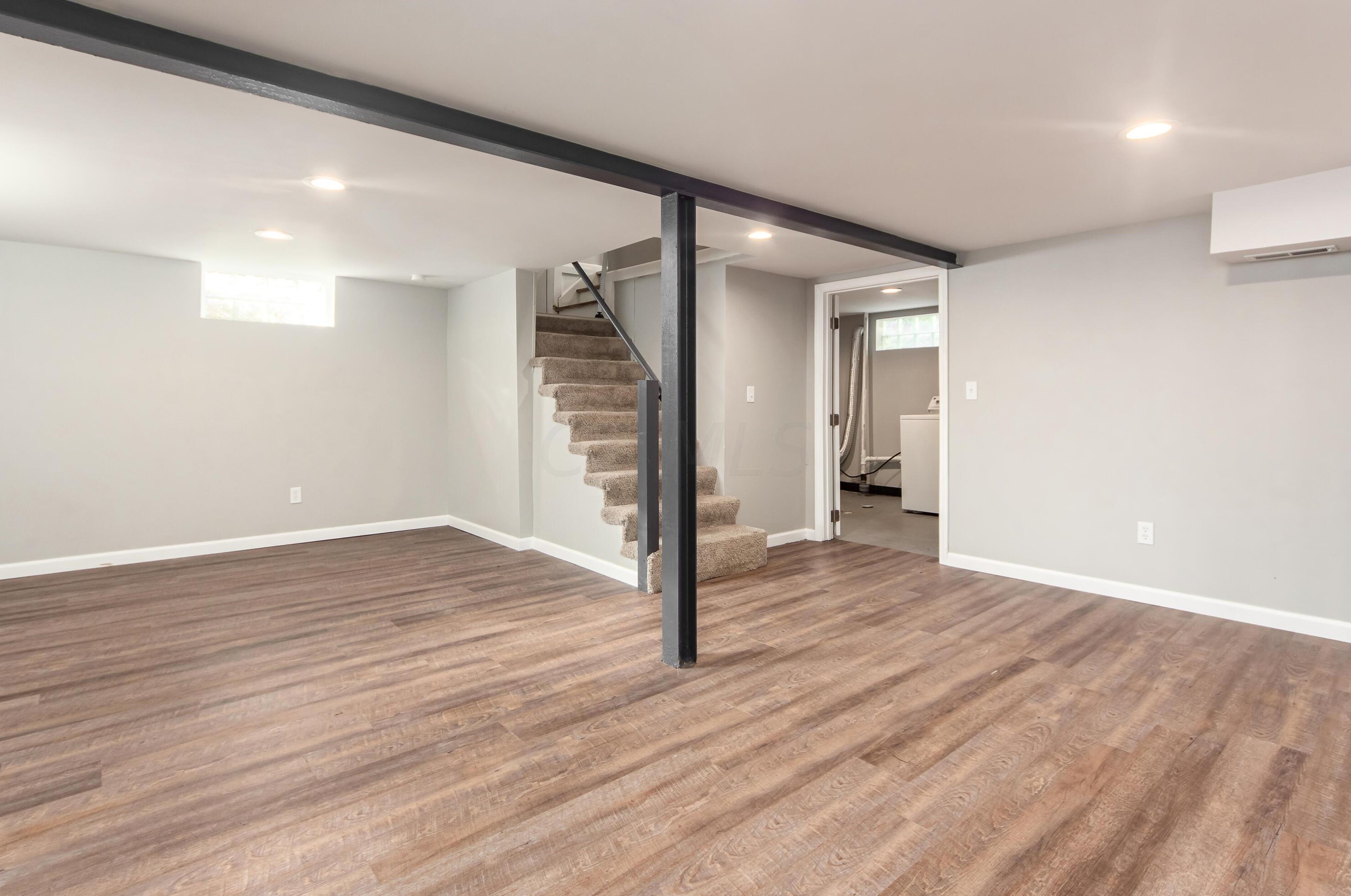 1811 Bide A Wee Park Ave, Columbus OH  43205-3040 exterior