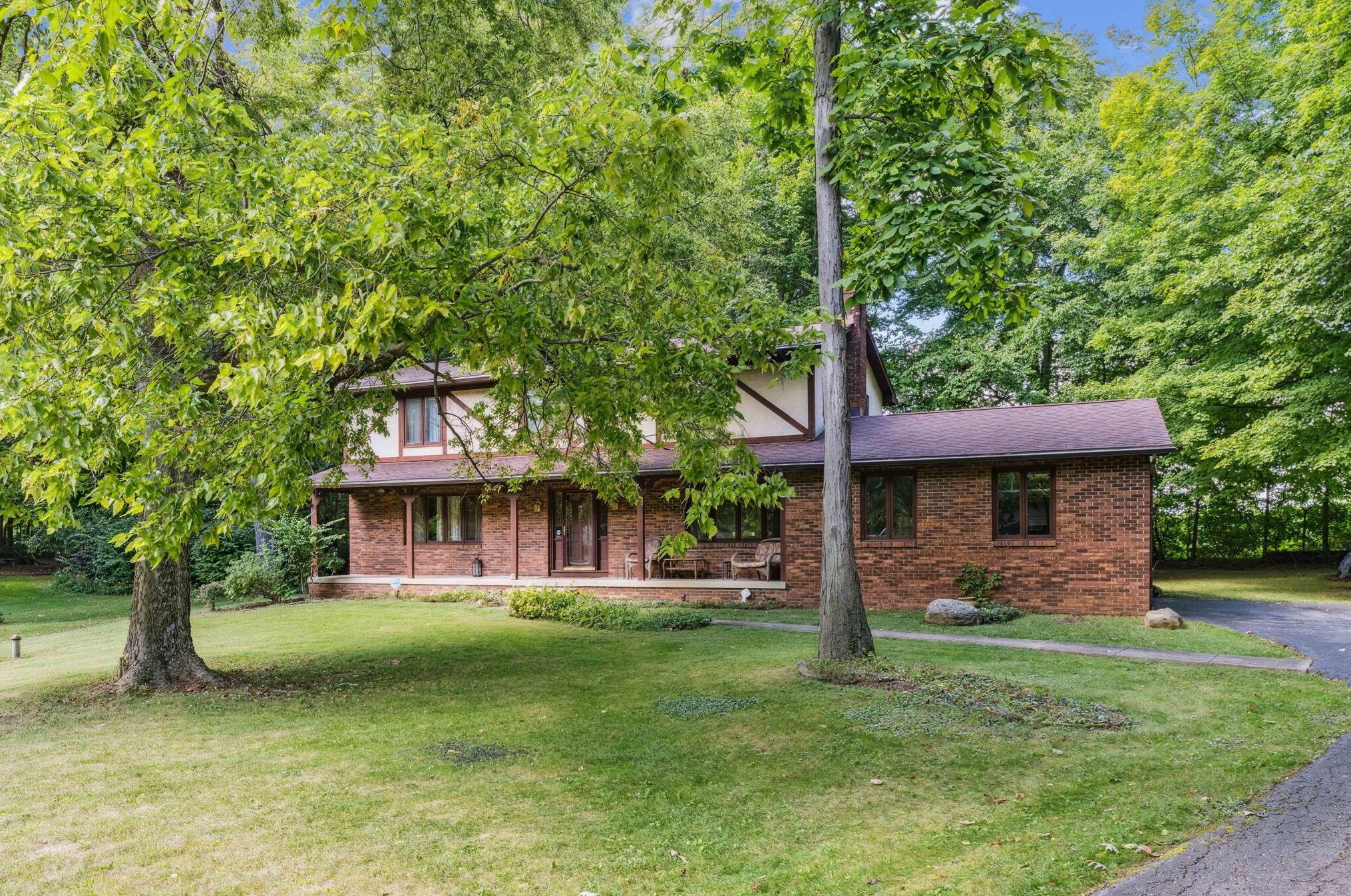 13898 Woodsedge Ct, Pickerington, OH 43147-9722