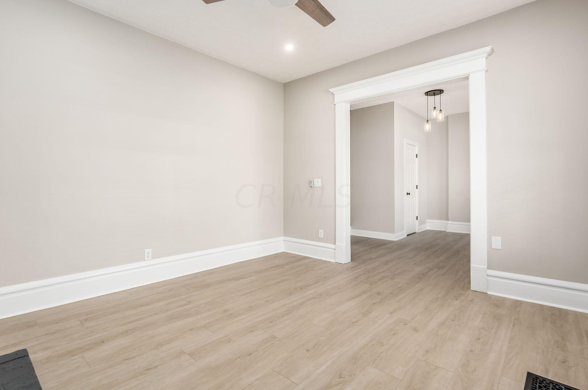 313 4th Ave, Columbus OH  43201-3101 exterior