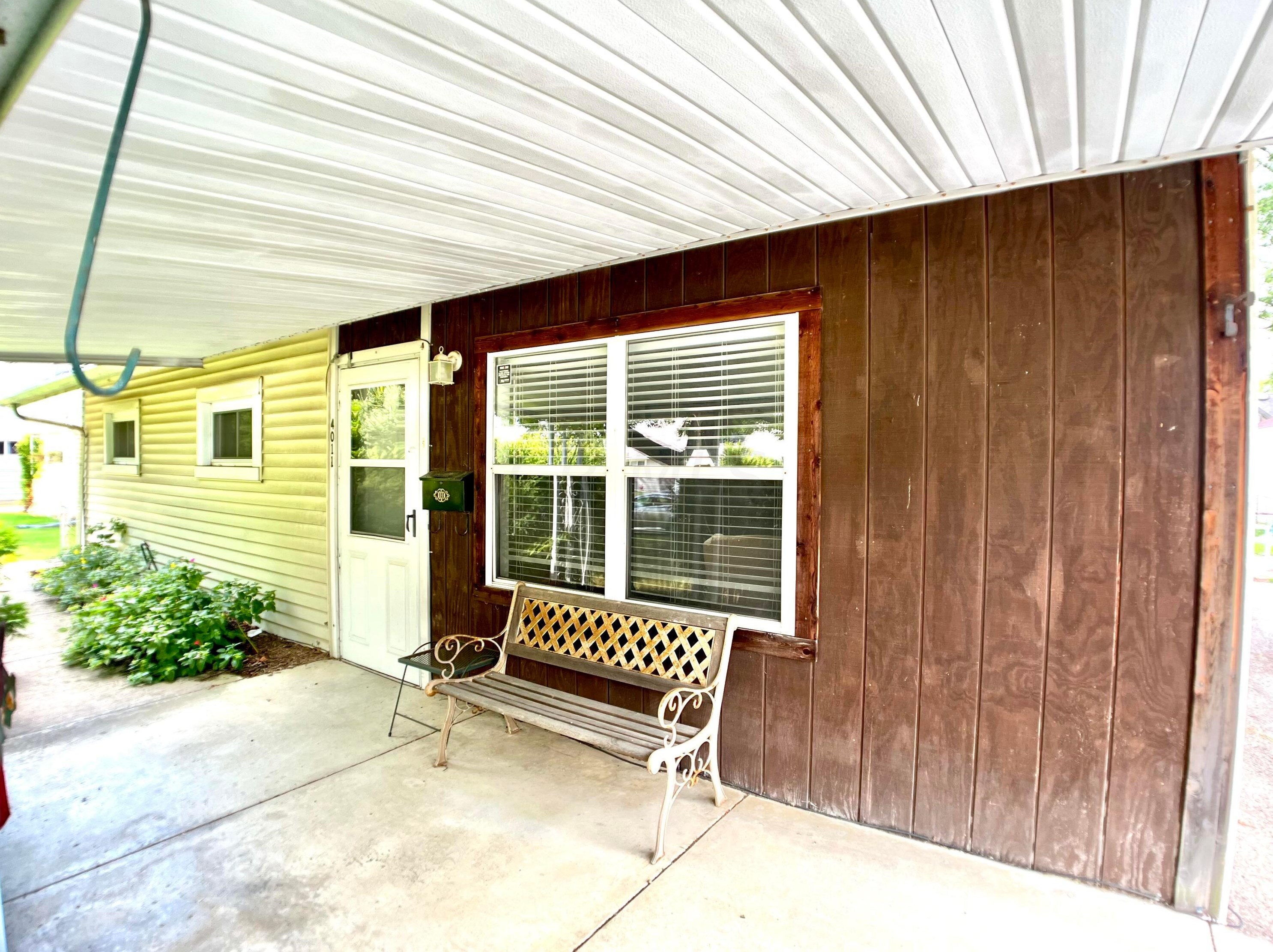 4011 Ural Ave, Columbus, OH 43213-2820