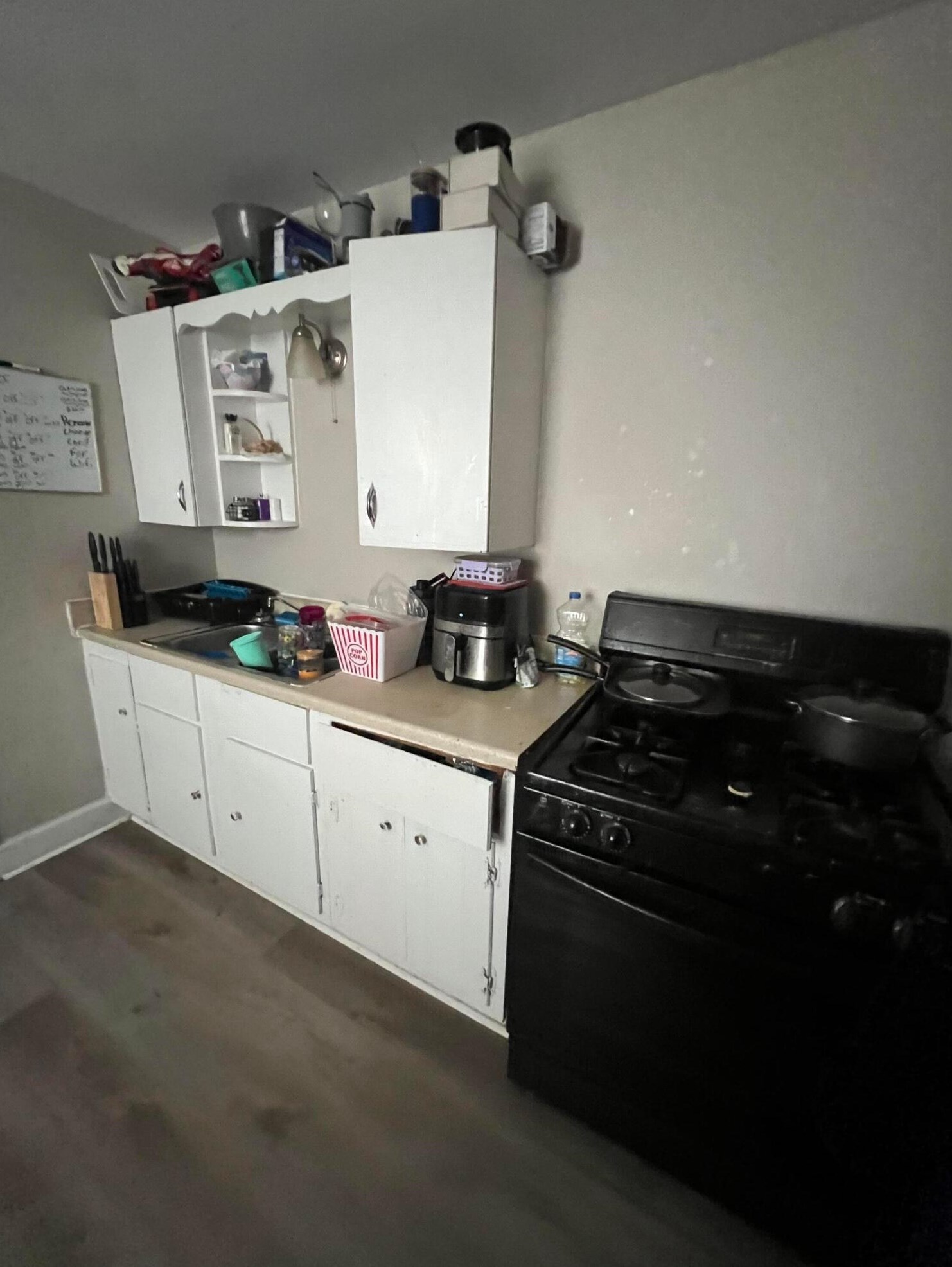 1061 Republic Ave, Columbus OH 43211-1241 exterior