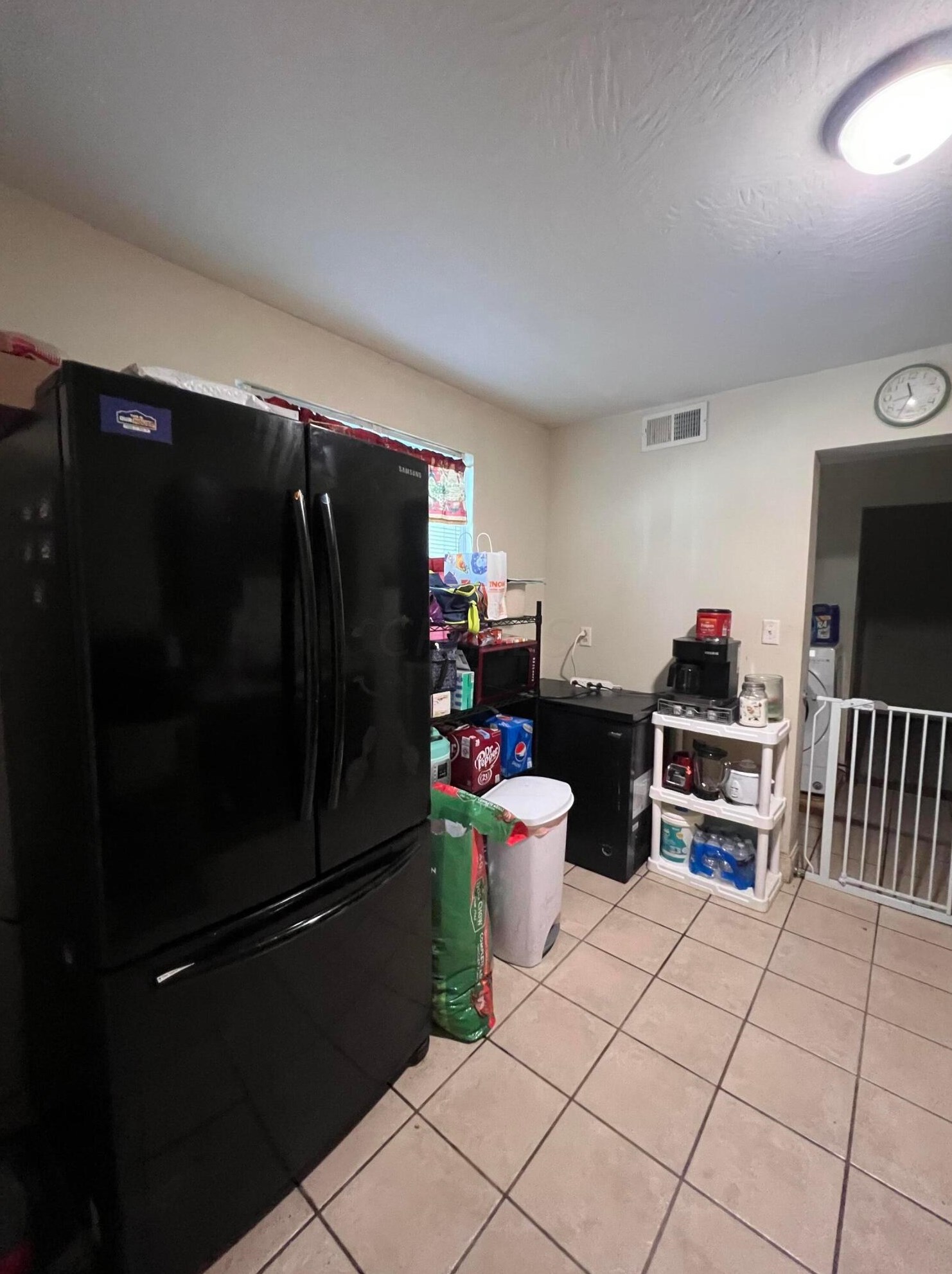 1039 Republic Ave, Columbus OH  43211-1241 exterior