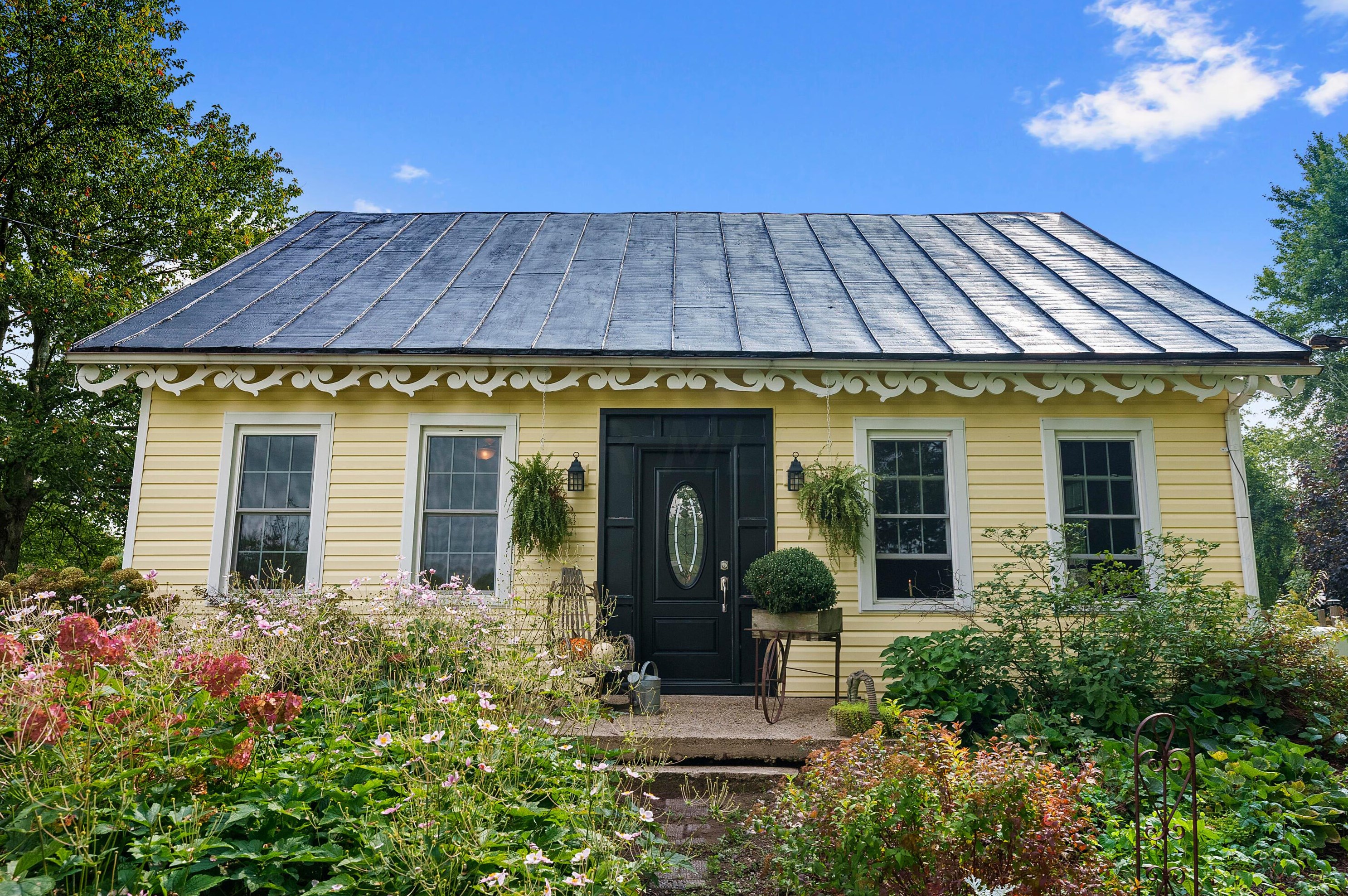 3578 Wall St, Centerburg, OH 43011