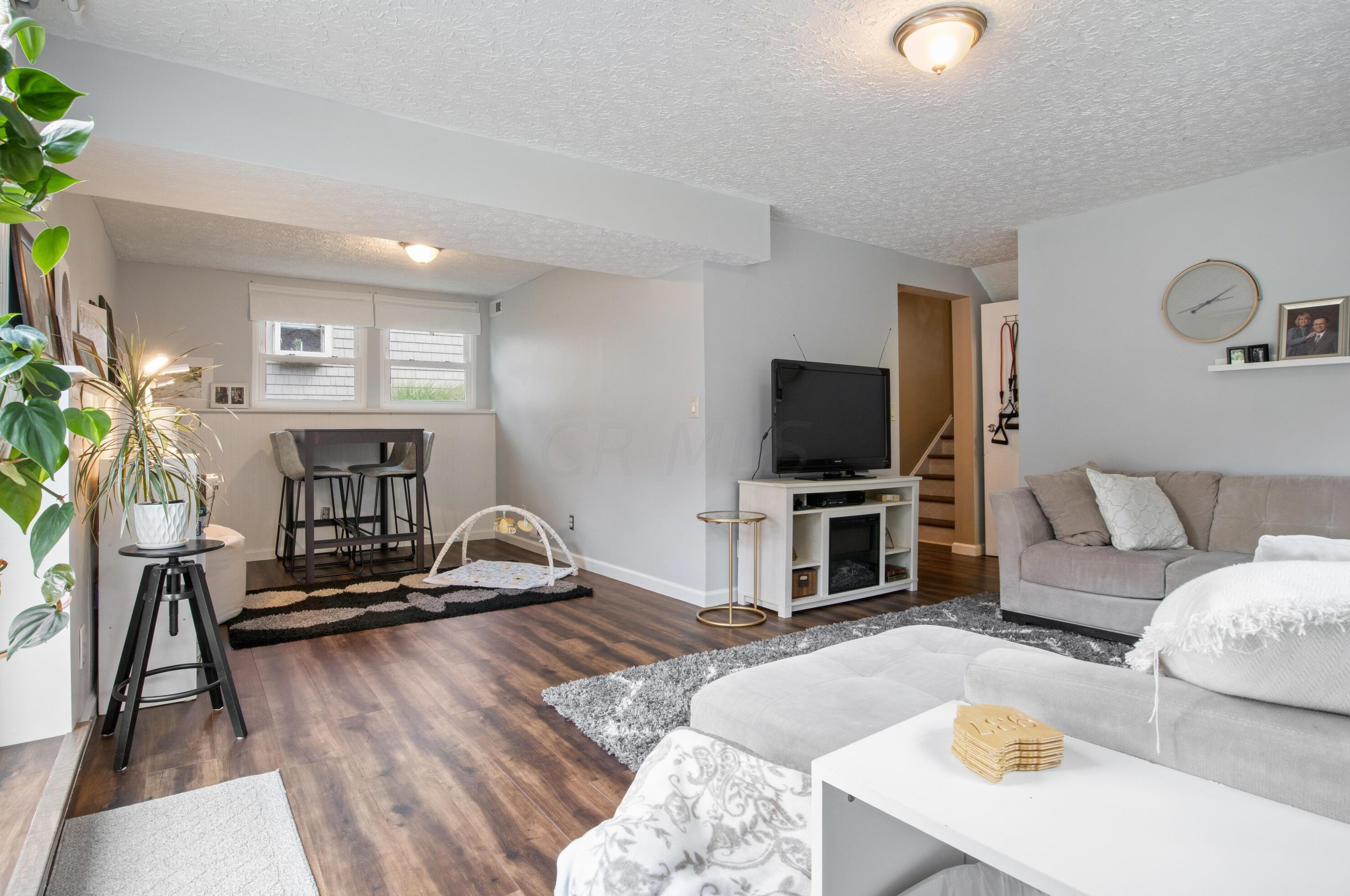 3688 Dinsmore Castle Dr, Columbus OH 43221-4410 exterior