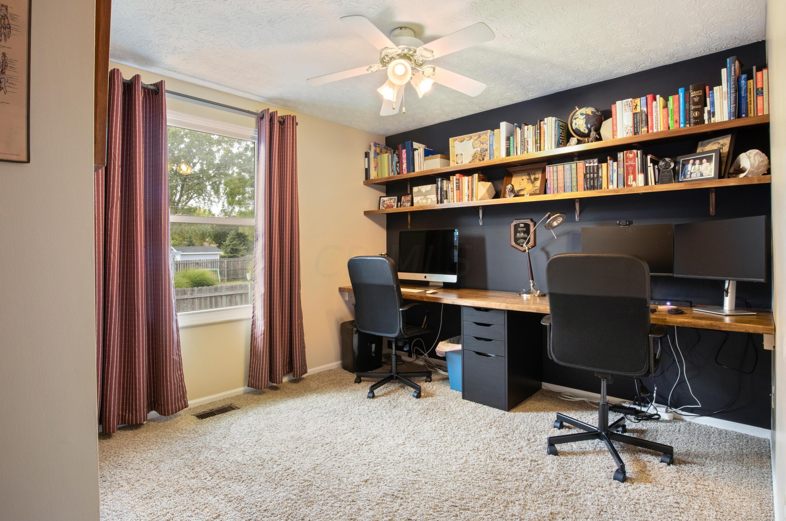 3688 Dinsmore Castle Dr, Columbus OH 43221-4410 exterior