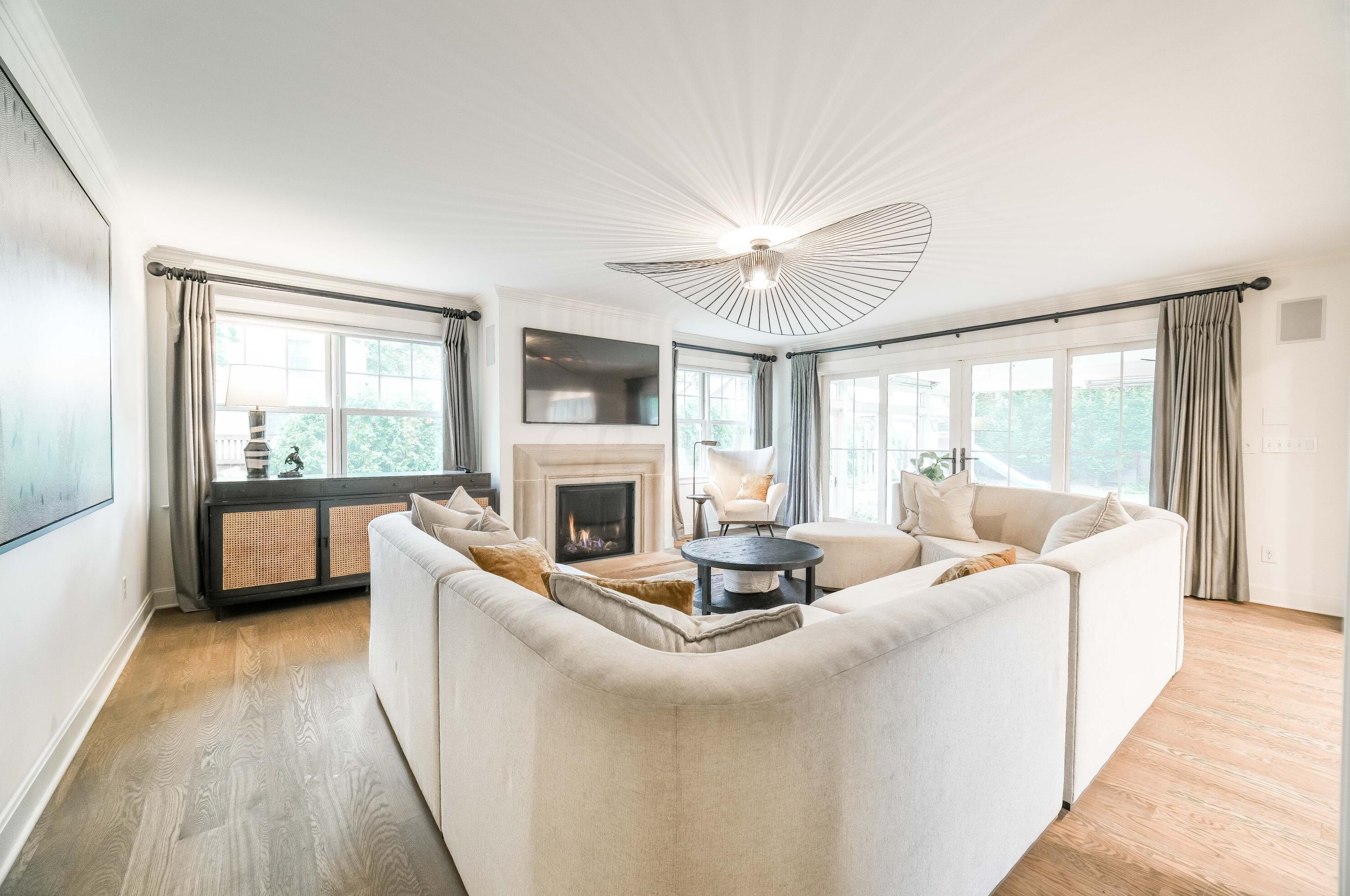 1643 Doone Rd, Columbus OH 43221-3939 exterior