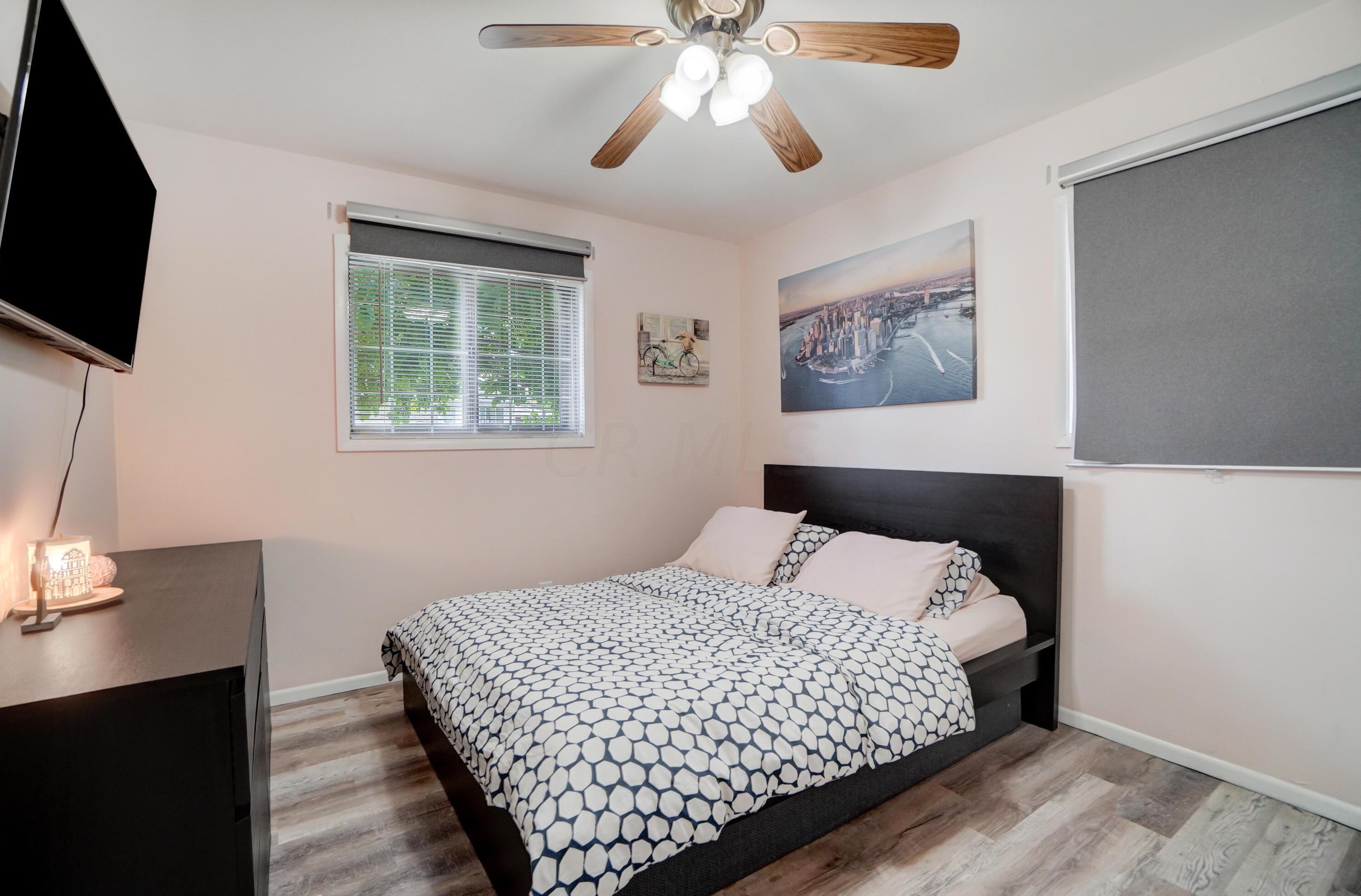 3857 Glenfield Rd, Columbus OH 43232-9501 exterior