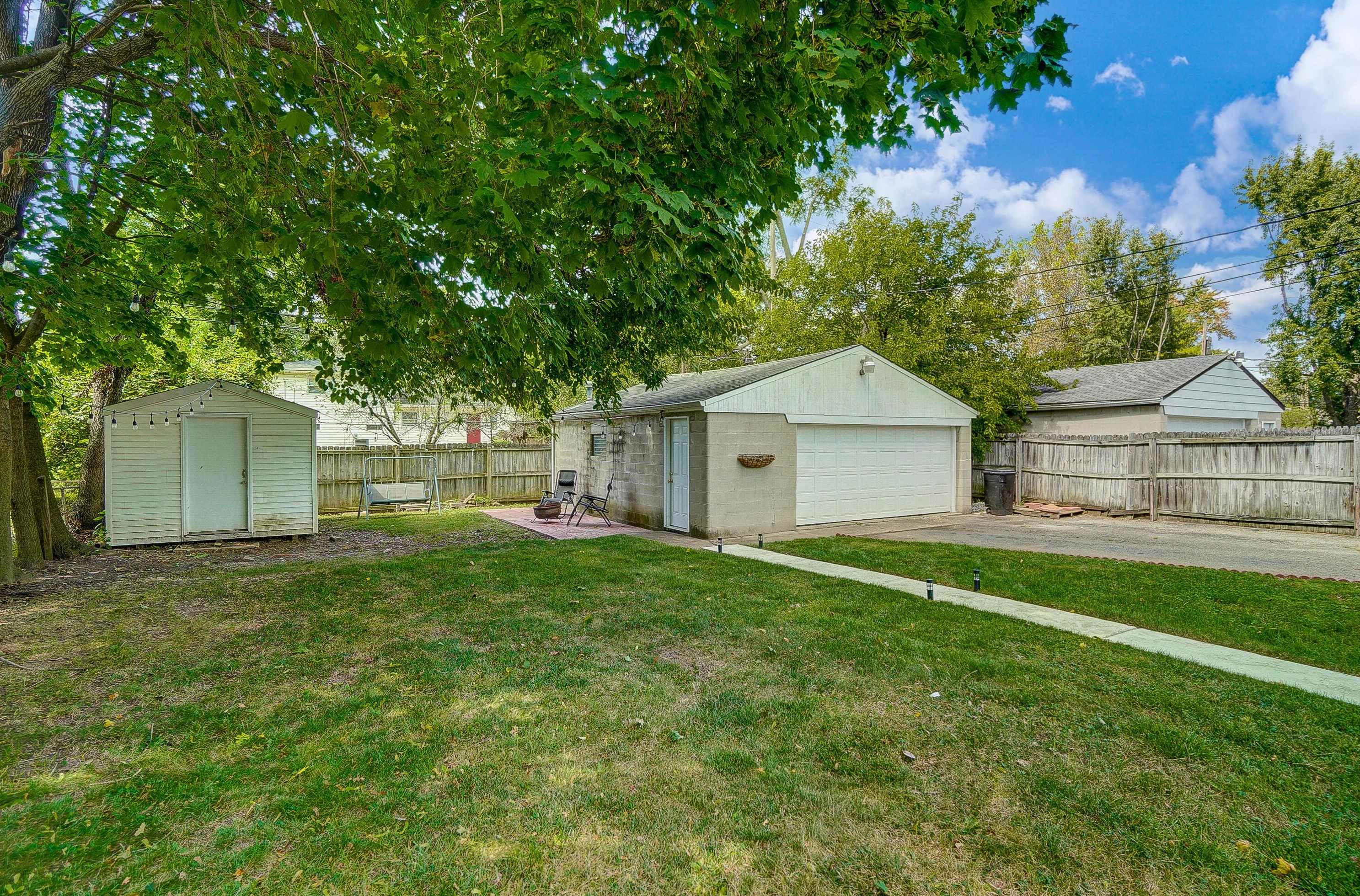 3857 Glenfield Rd, Columbus OH 43232-9501 exterior