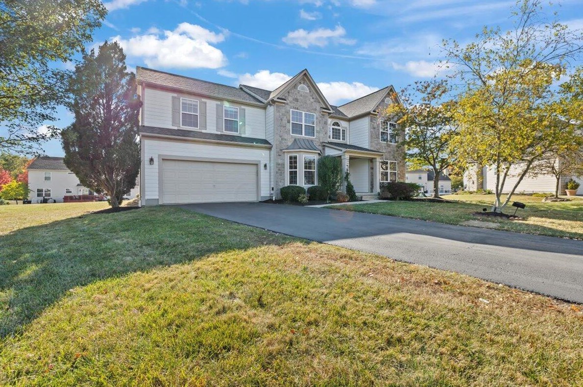 7321 Clover Park Way, Dublin, OH 43016