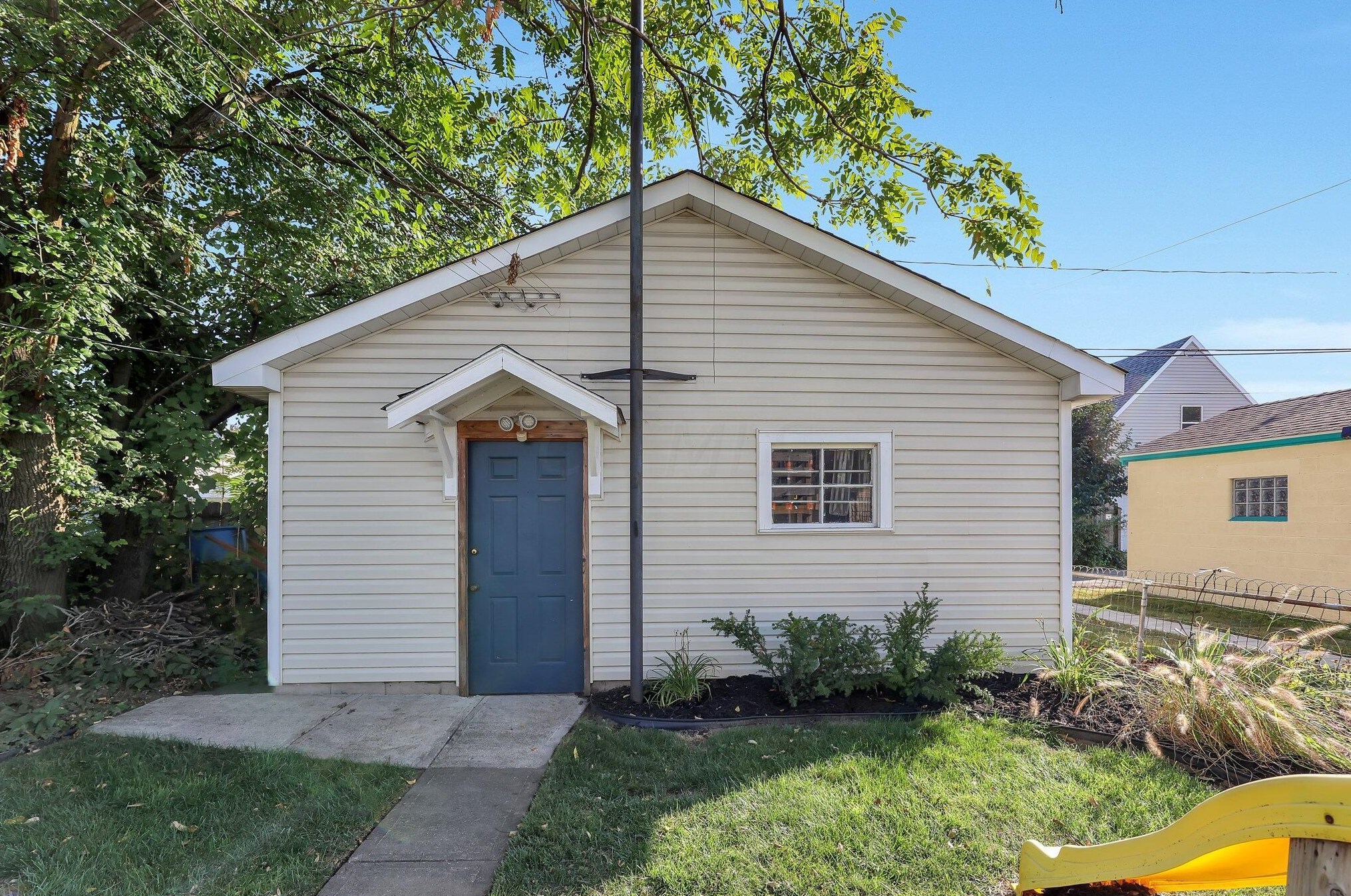 281 Markison Ave, Columbus OH 43207-1130 exterior