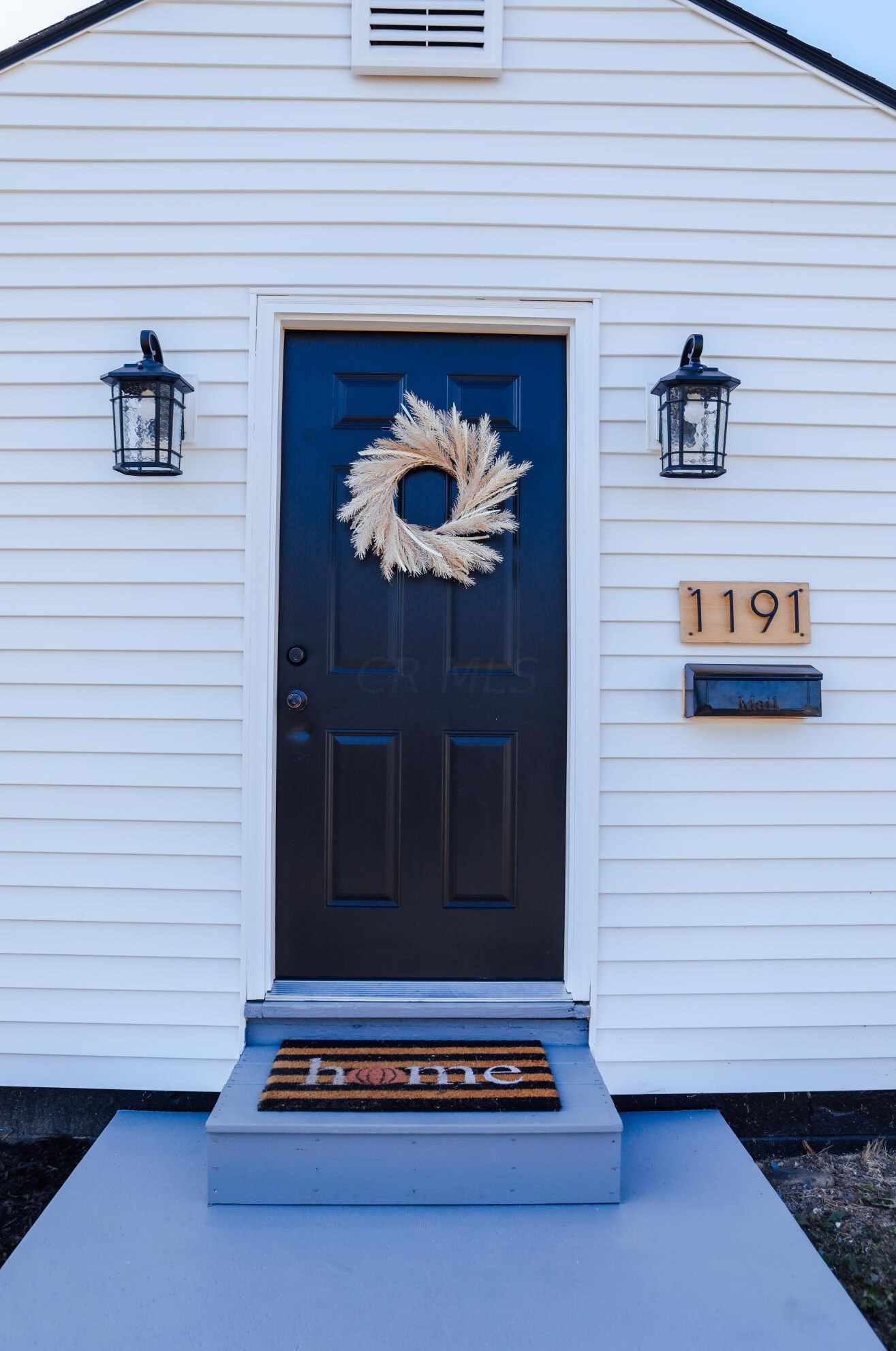 1191 Loretta Ave, Columbus, OH 43211