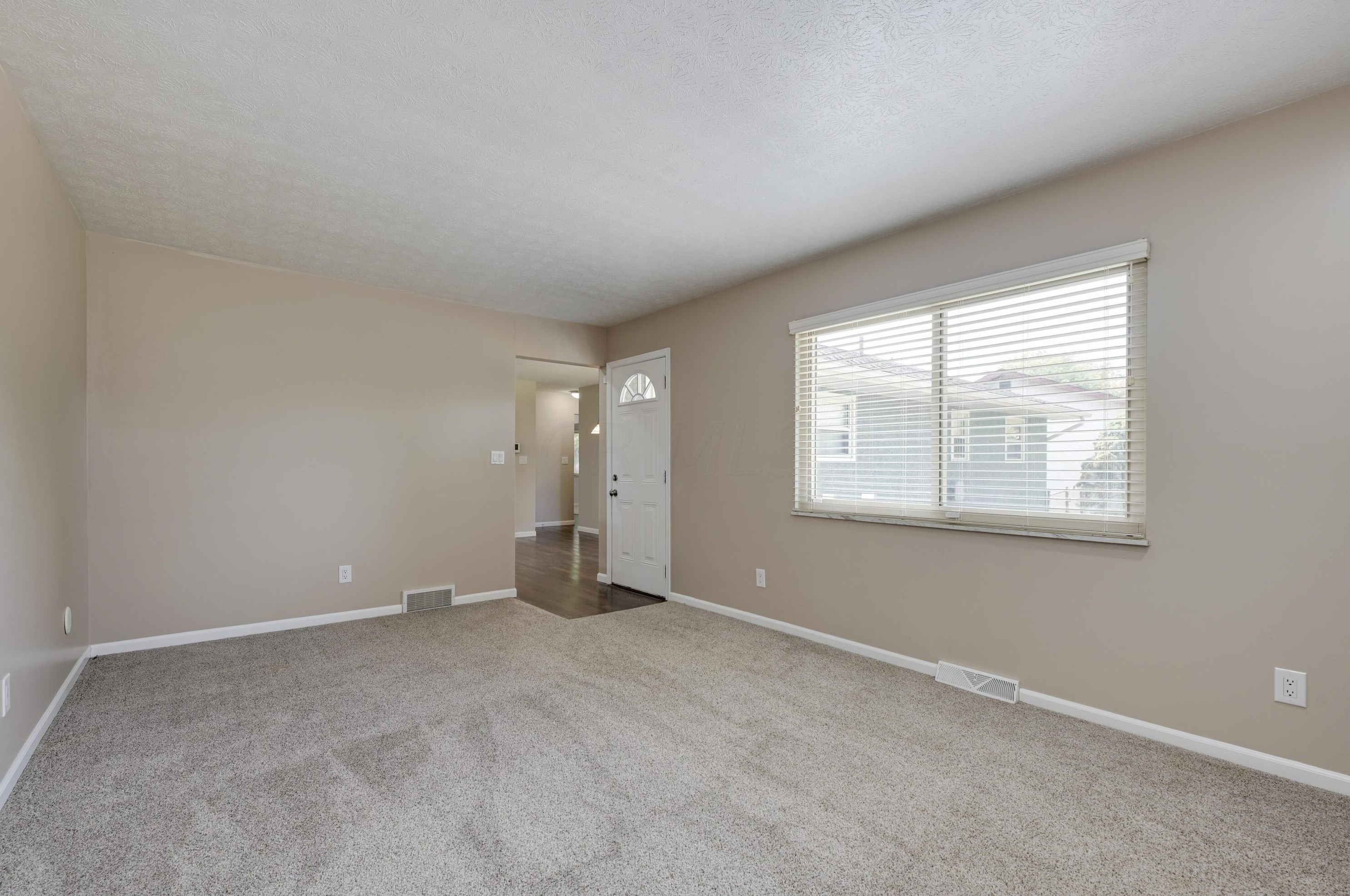 1710 Sandalwood Pl, Columbus OH 43229-3600 exterior