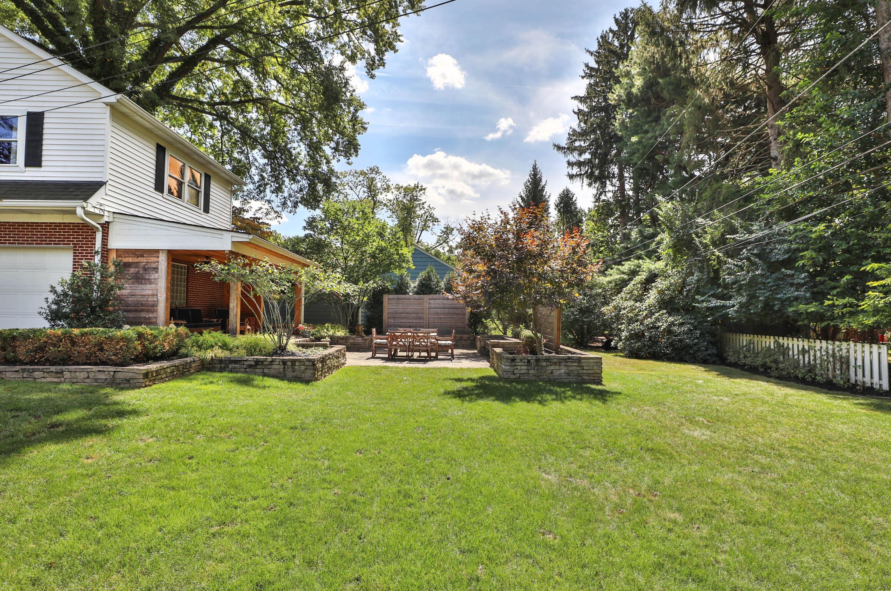 5713 Dover Ct, Columbus OH 43085-3808 exterior